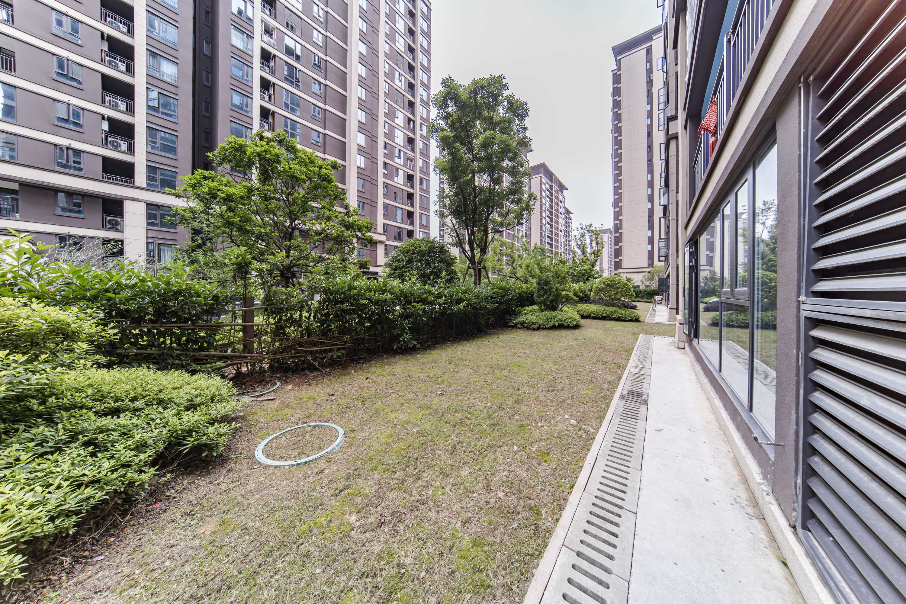 建发电建江山悦  4室2厅2卫   213.00万其他