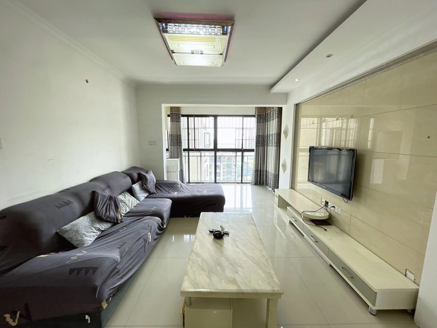 恒瑞雅园  2室2厅1卫    42.0万 恒瑞雅园  2室2厅1卫    42.0万