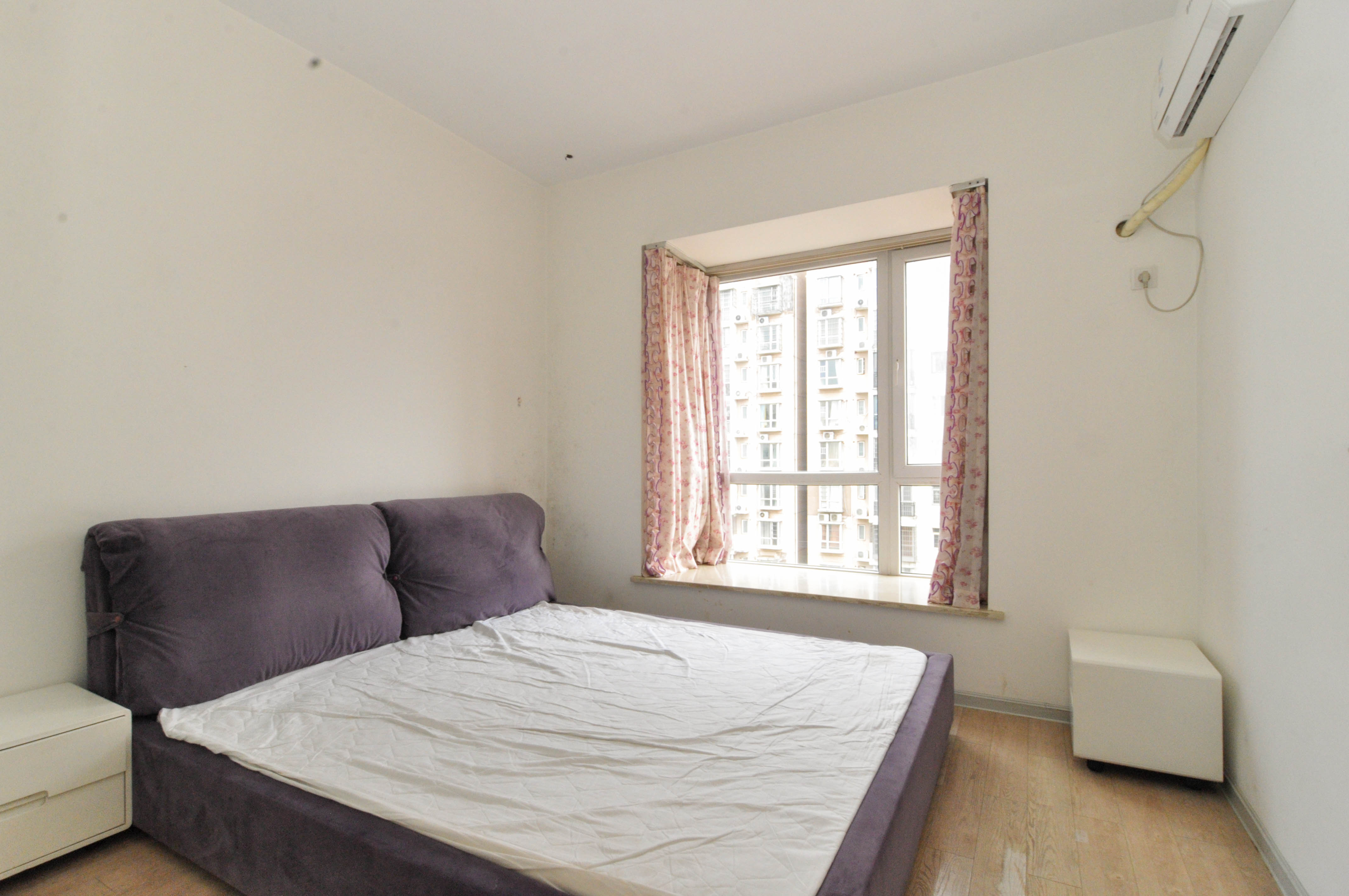 中房F联邦  2室2厅1卫    69.0万 中房F联邦  2室2厅1卫    69.0万卧室