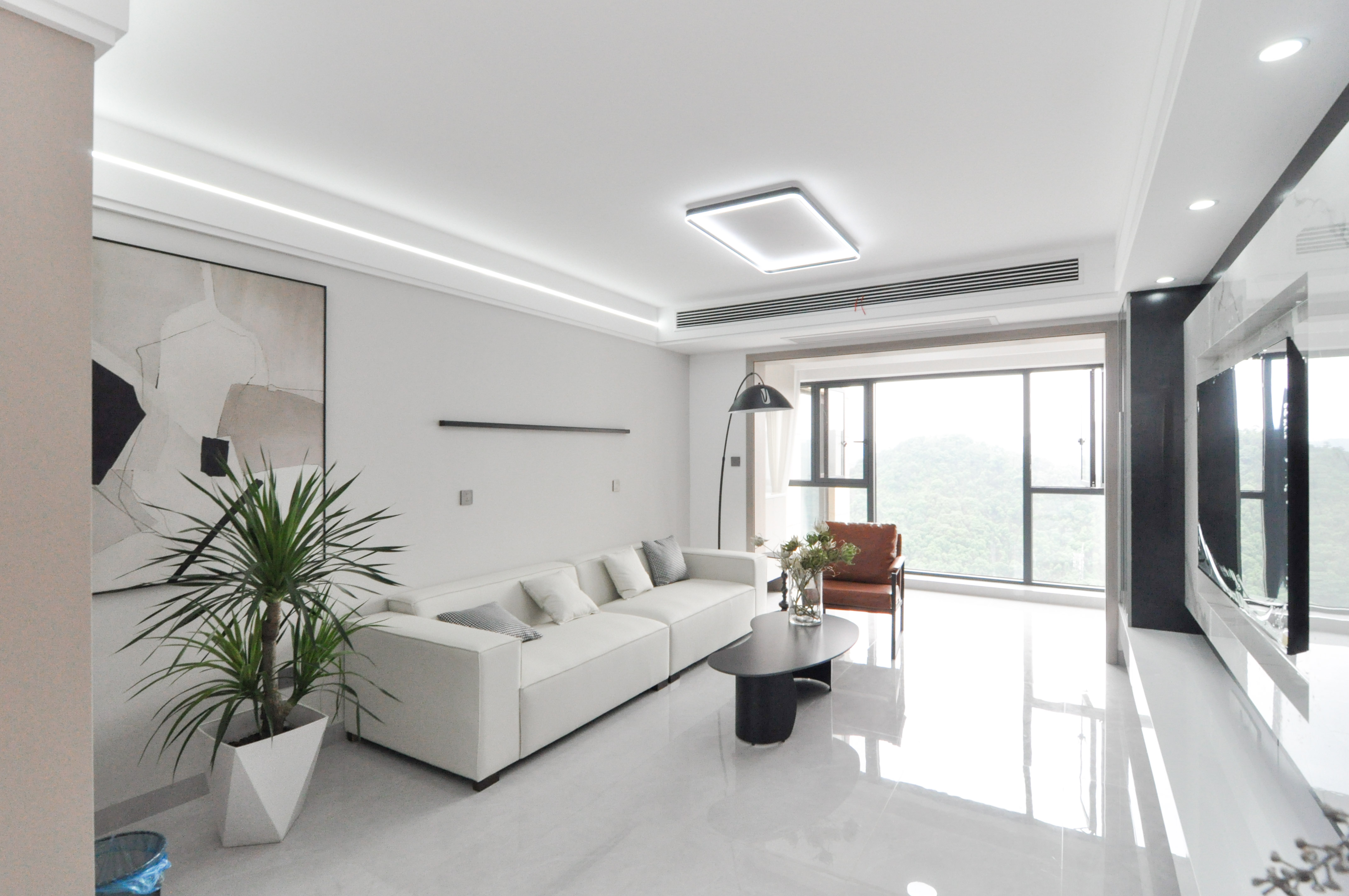 梅溪正荣府  4室2厅2卫    168.0万客厅