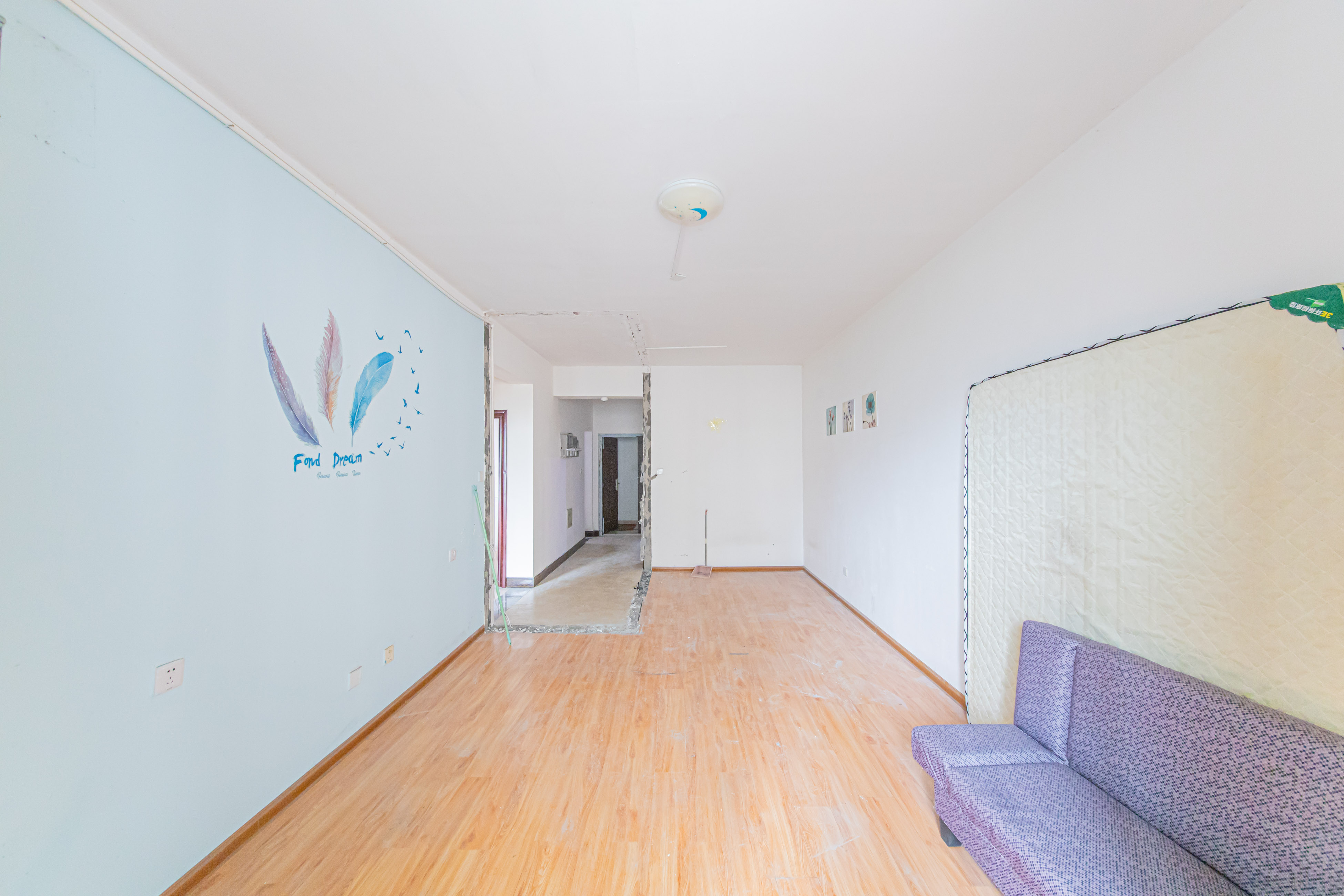 北辰中央公园B区 3室1厅1卫 70.0万 北辰中央公园B区 3室1厅1卫 70.0万客厅