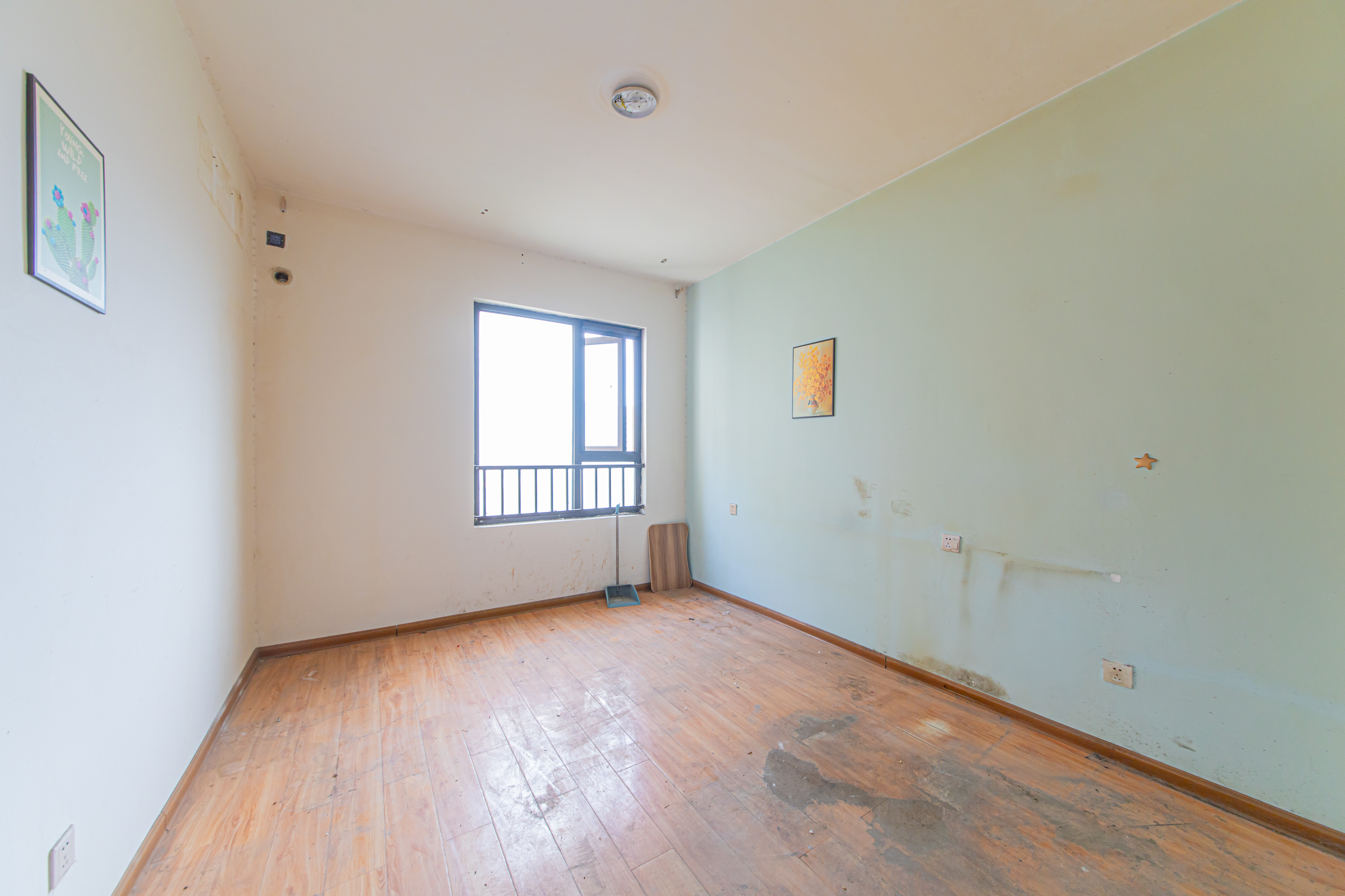 北辰中央公园B区 3室1厅1卫 70.0万 北辰中央公园B区 3室1厅1卫 70.0万卧室