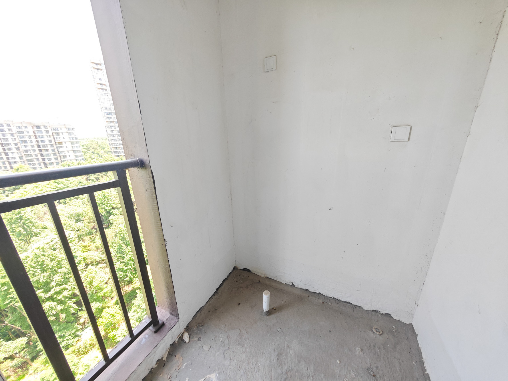 保利城(中航城国际社区、郡原美村) 4室2厅2卫 140.0万 保利城(中航城国际社区、郡原美村) 4室2厅2卫 140.0万其他