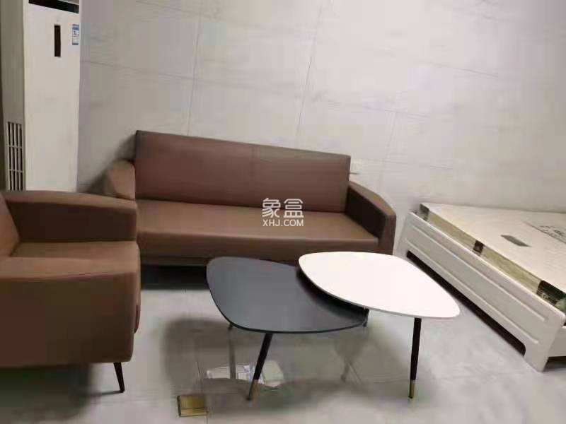 珠江愉景新城  3室2厅2卫   1600.00元/月室内图1