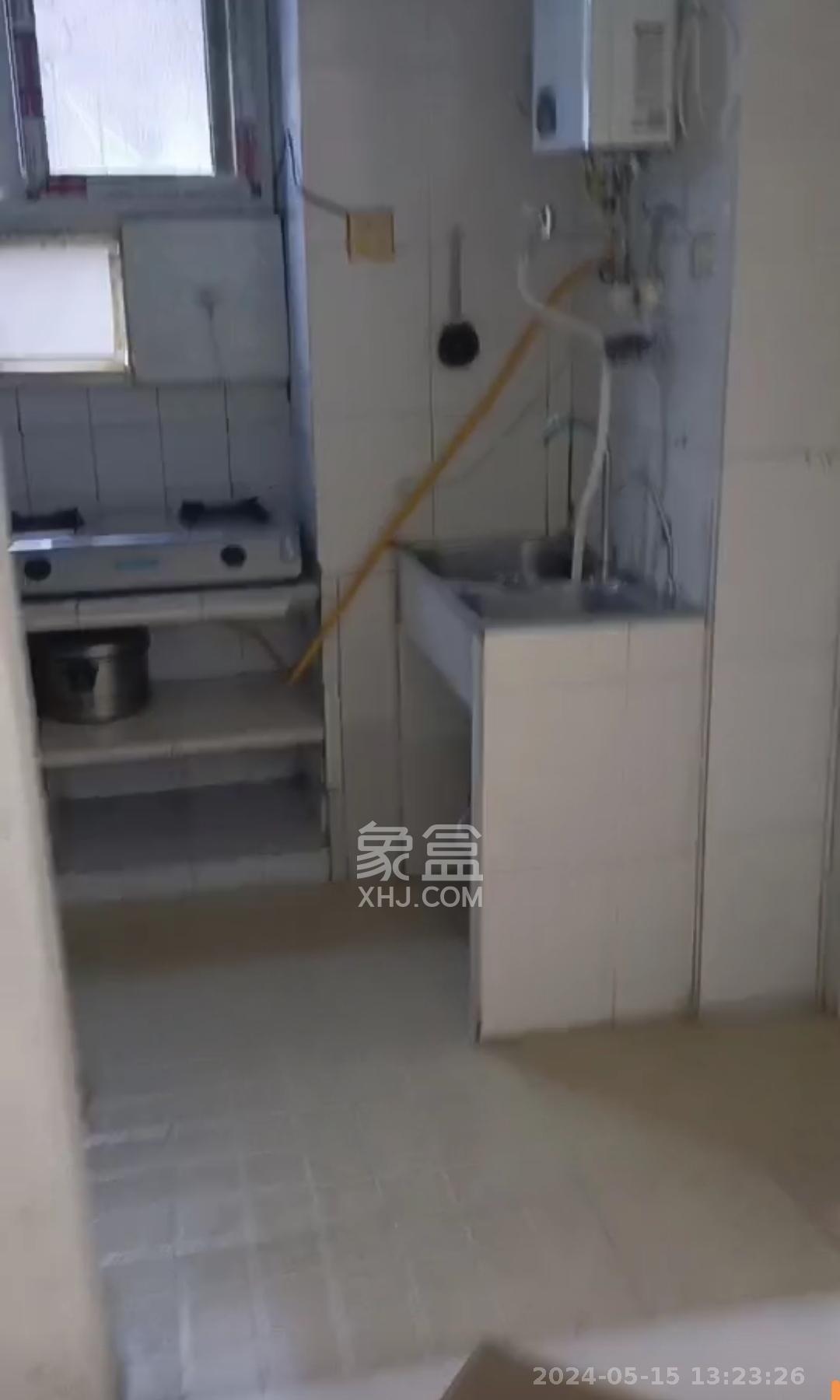 长沙市环卫机械厂宿舍  2室1厅1卫   1400.00元/月室内图
