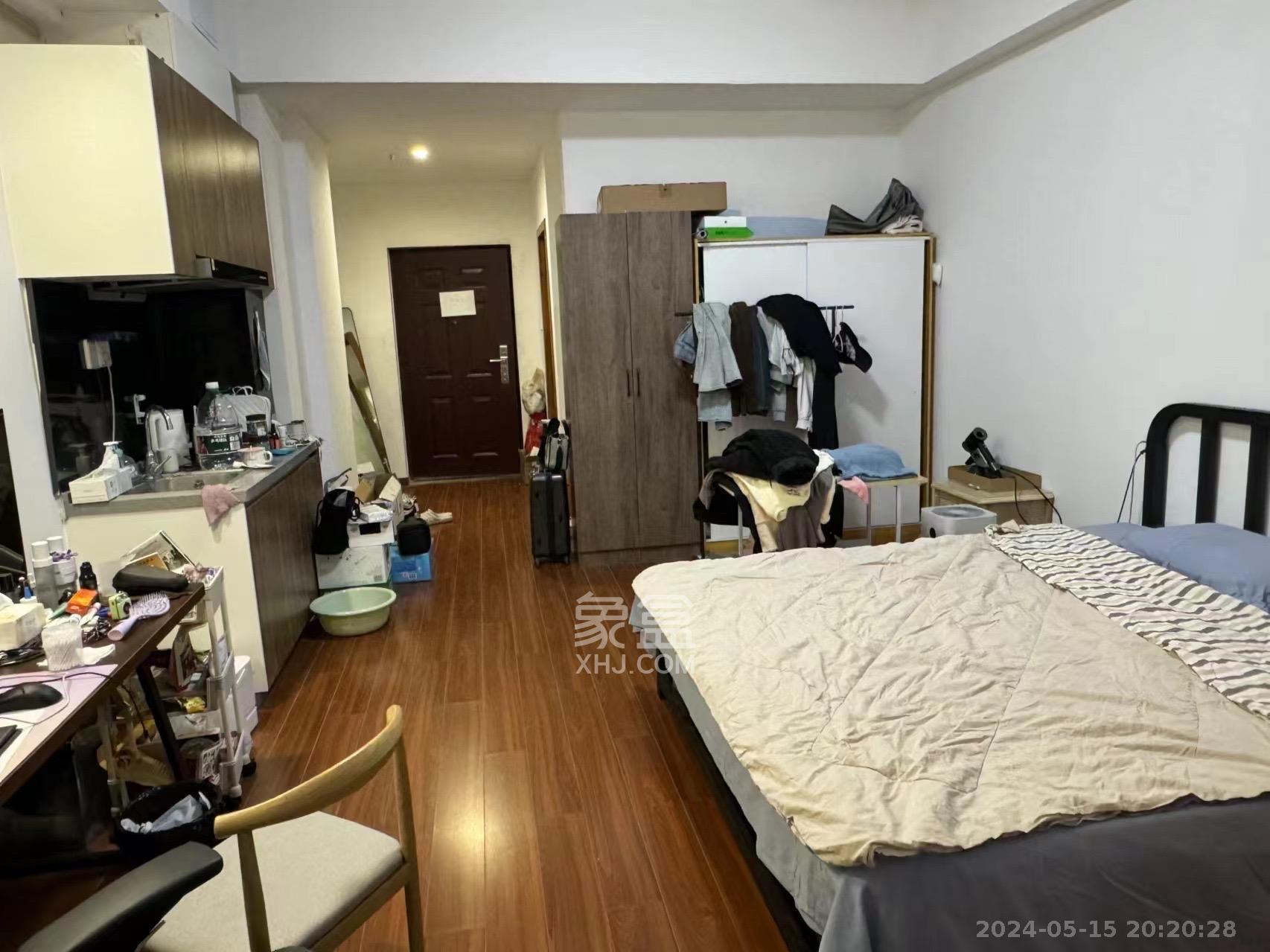 荣泰广场  1室1厅1卫   1800.00元/月室内图1