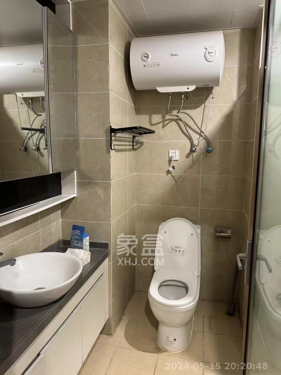 荣泰广场  1室1厅1卫   1800.00元/月室内图