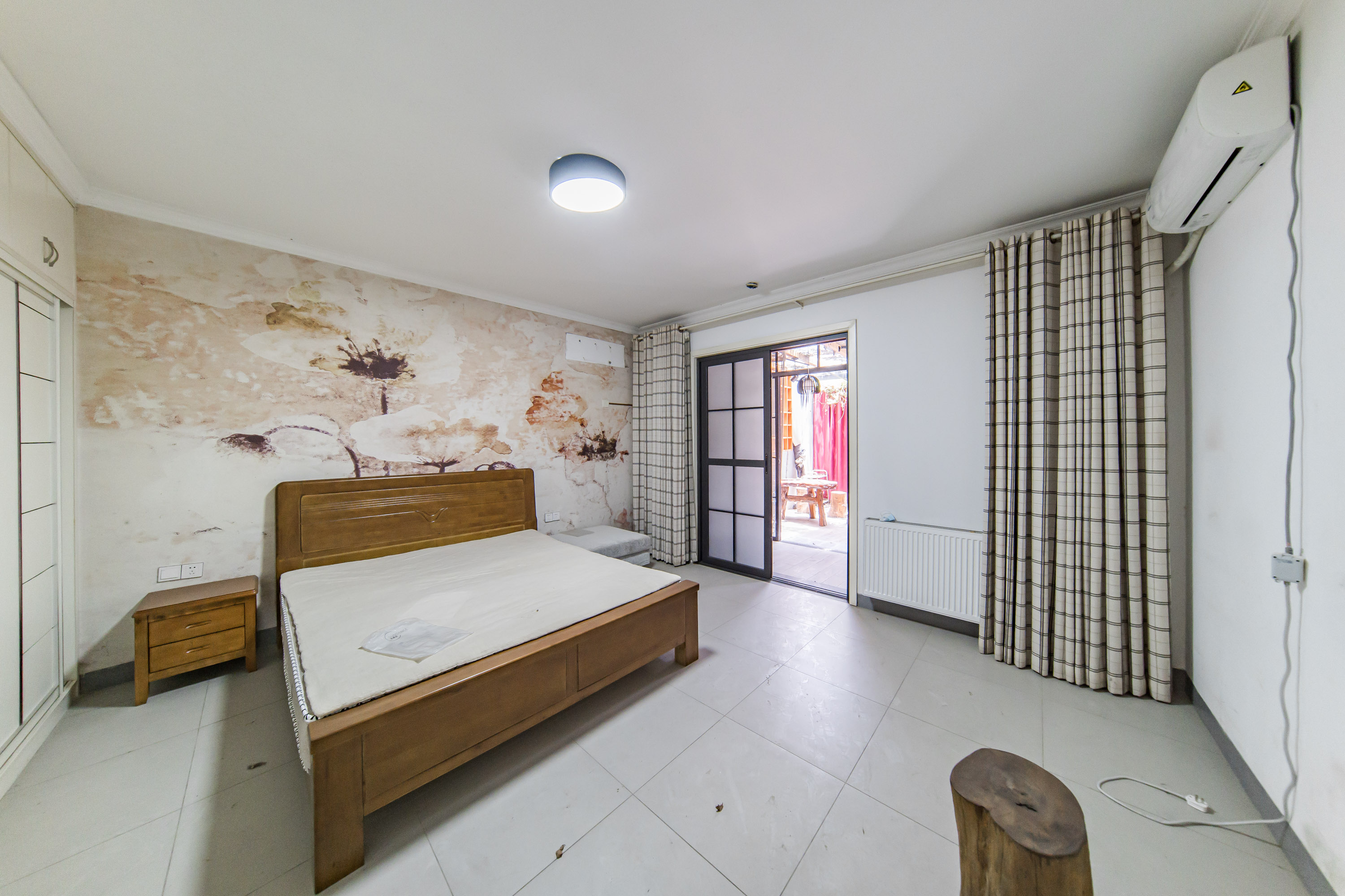 阳光100二期 2室2厅1卫 76.0万 阳光100二期 2室2厅1卫 76.0万卧室