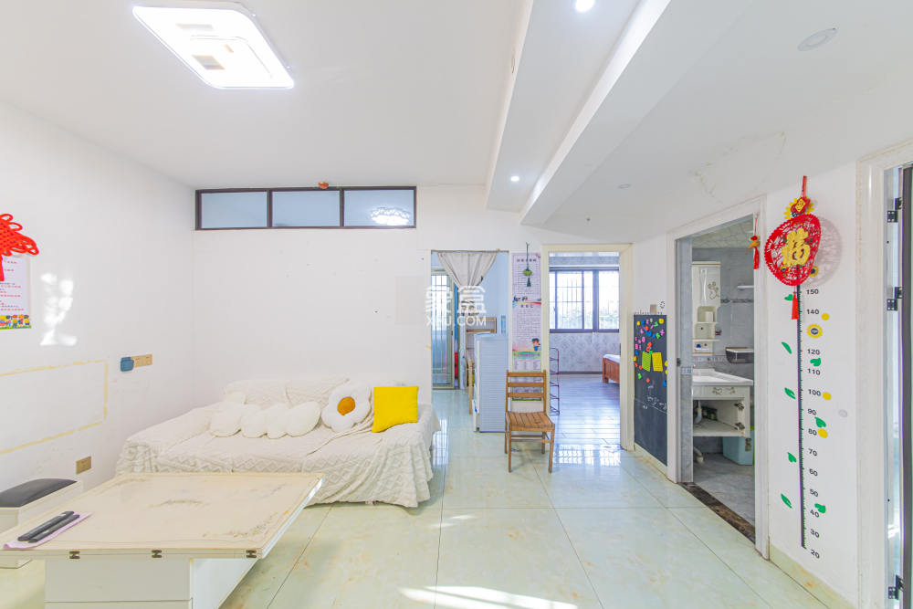 鑫远和城（一、二期）  2室1厅1卫    58.6万