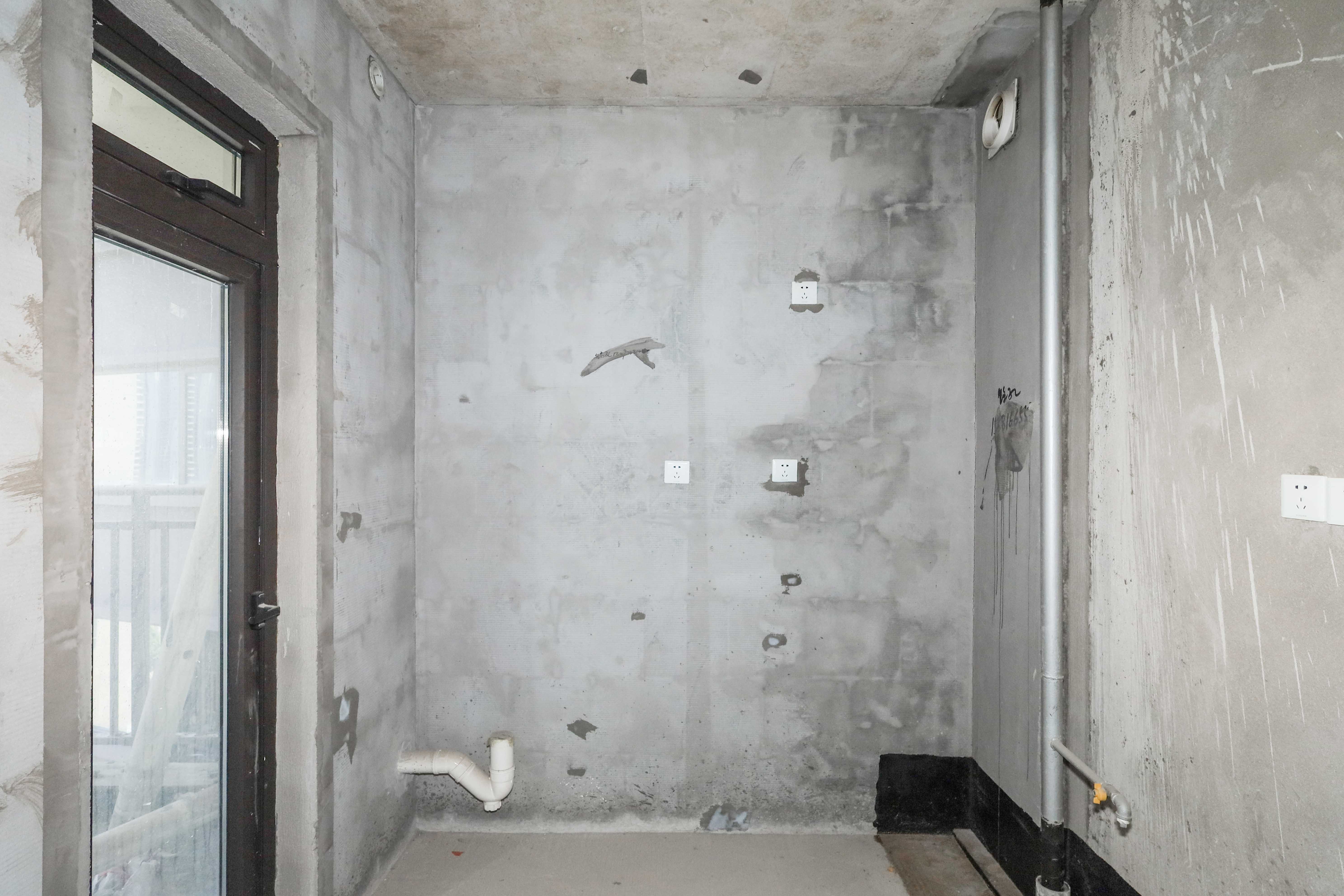 中国铁建梅溪青秀三期  3室2厅2卫   135.00万厨房