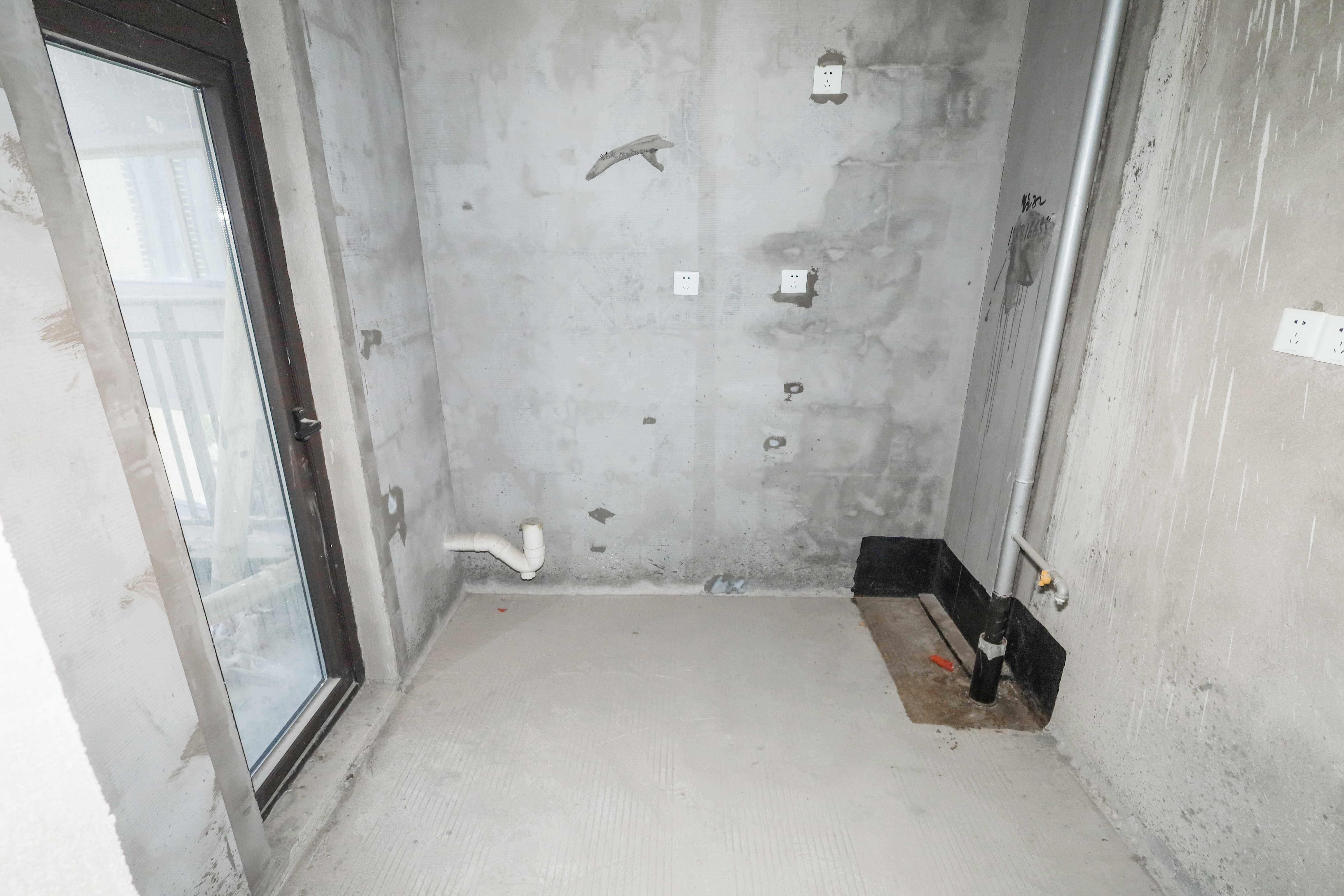 中国铁建梅溪青秀三期  3室2厅2卫   135.00万厨房