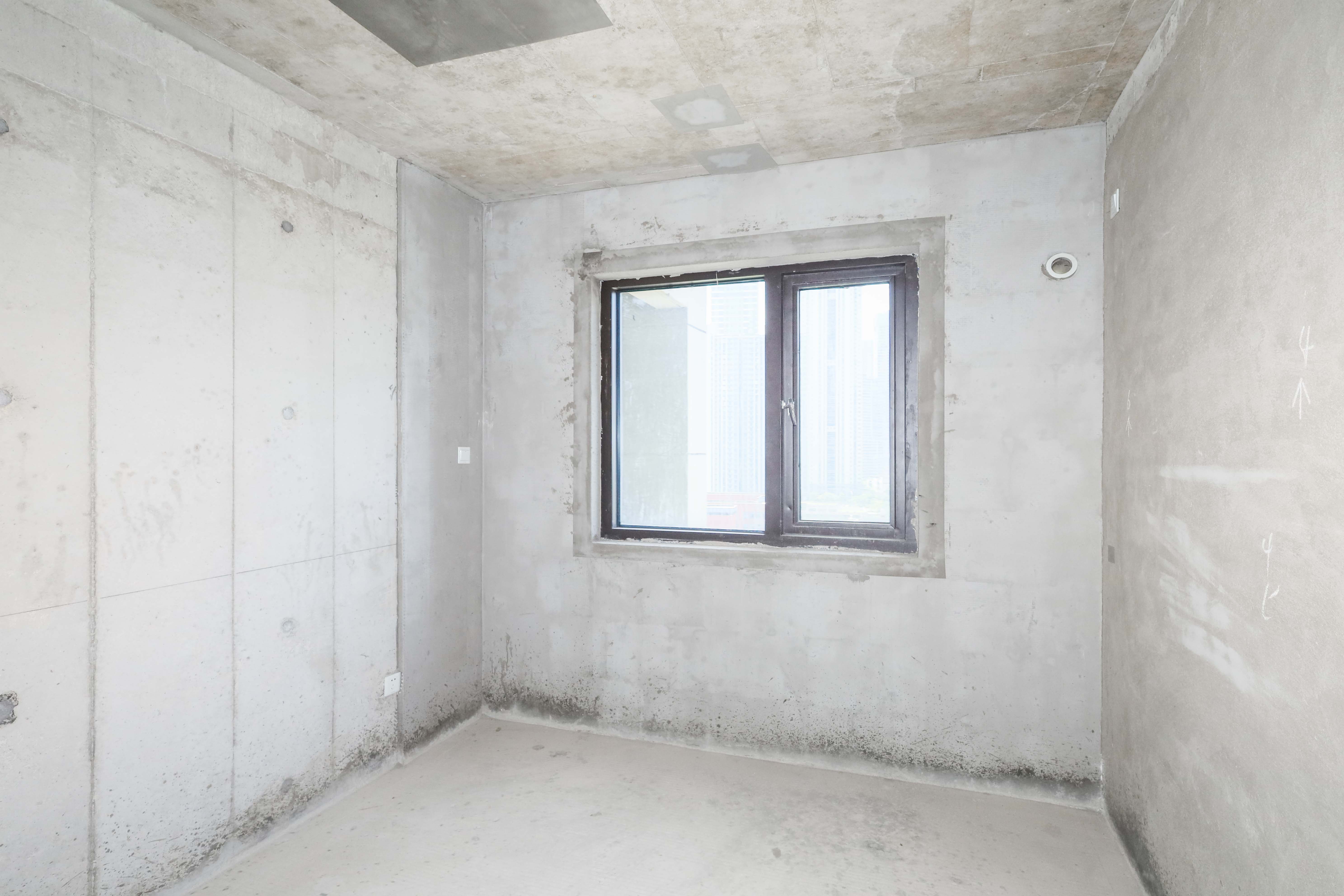 中国铁建梅溪青秀三期  3室2厅2卫   135.00万卧室