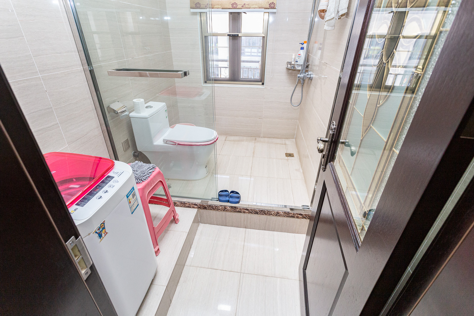 长沙玫瑰园 8室3厅4卫 1450.0万 长沙玫瑰园 8室3厅4卫 1450.0万卫生间