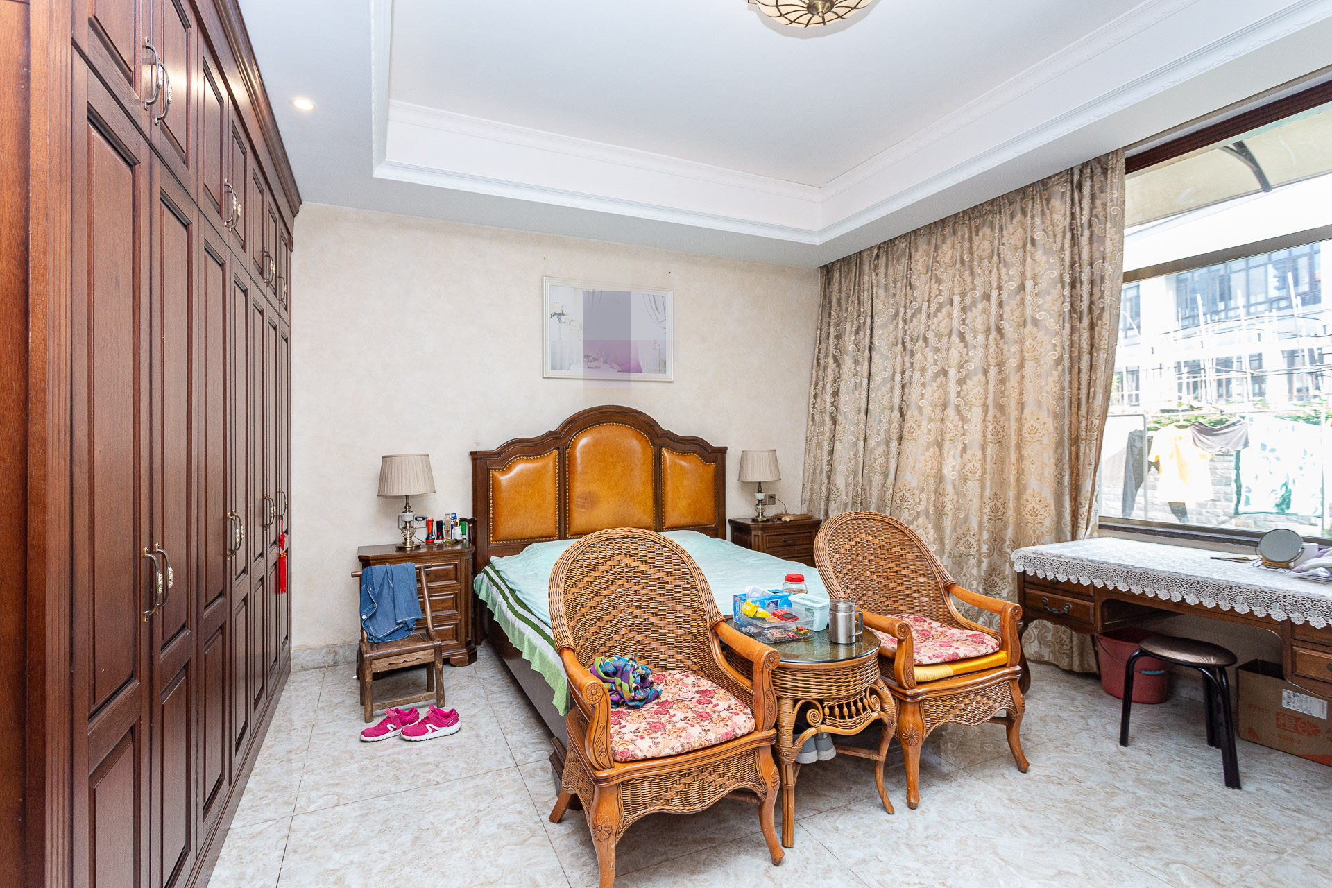 长沙玫瑰园 8室3厅4卫 1450.0万 长沙玫瑰园 8室3厅4卫 1450.0万卧室