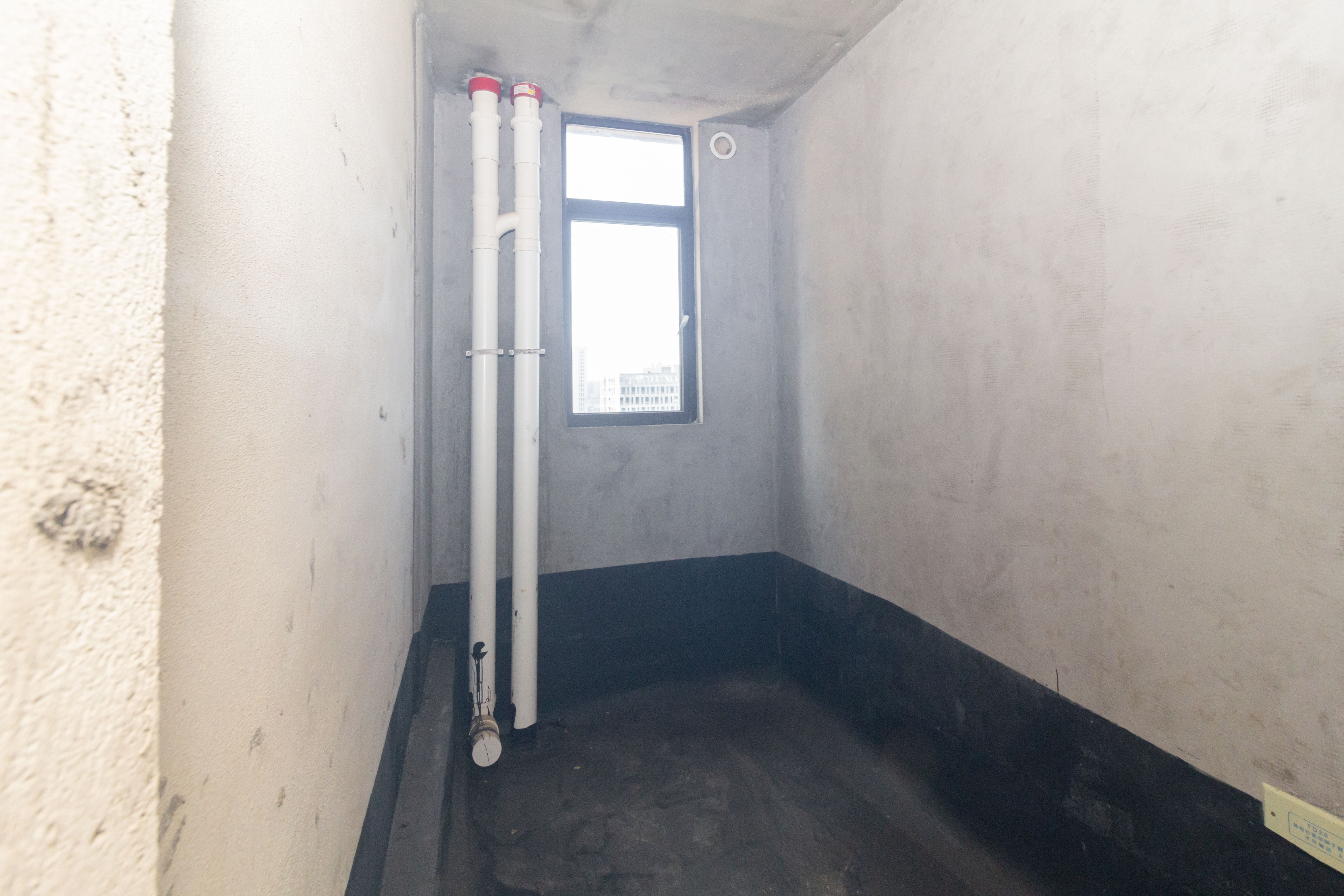 福天星中心(福天星雅苑) 4室2厅2卫 115.0万 福天星中心(福天星雅苑) 4室2厅2卫 115.0万卫生间