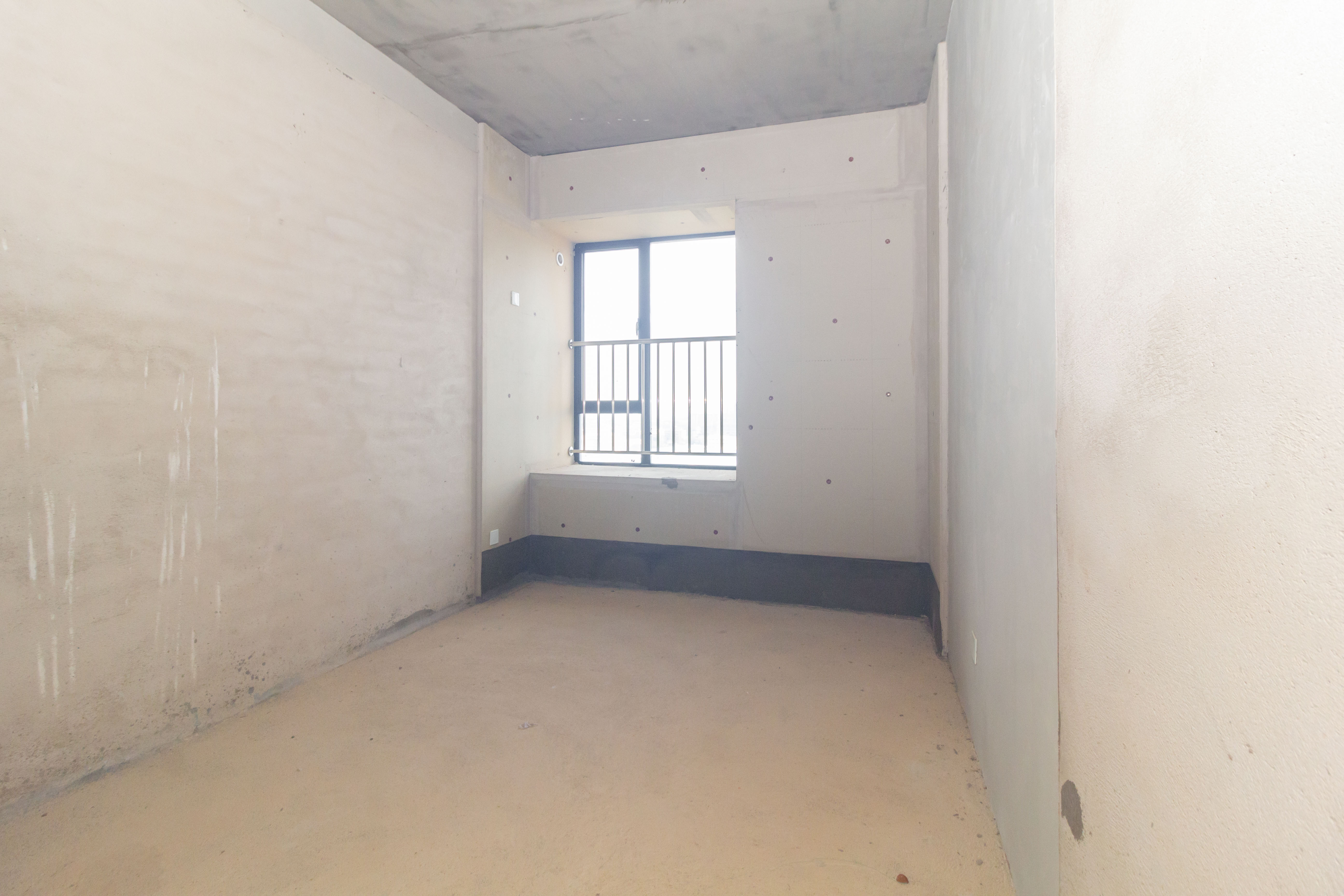 福天星中心(福天星雅苑) 4室2厅2卫 115.0万 福天星中心(福天星雅苑) 4室2厅2卫 115.0万卧室