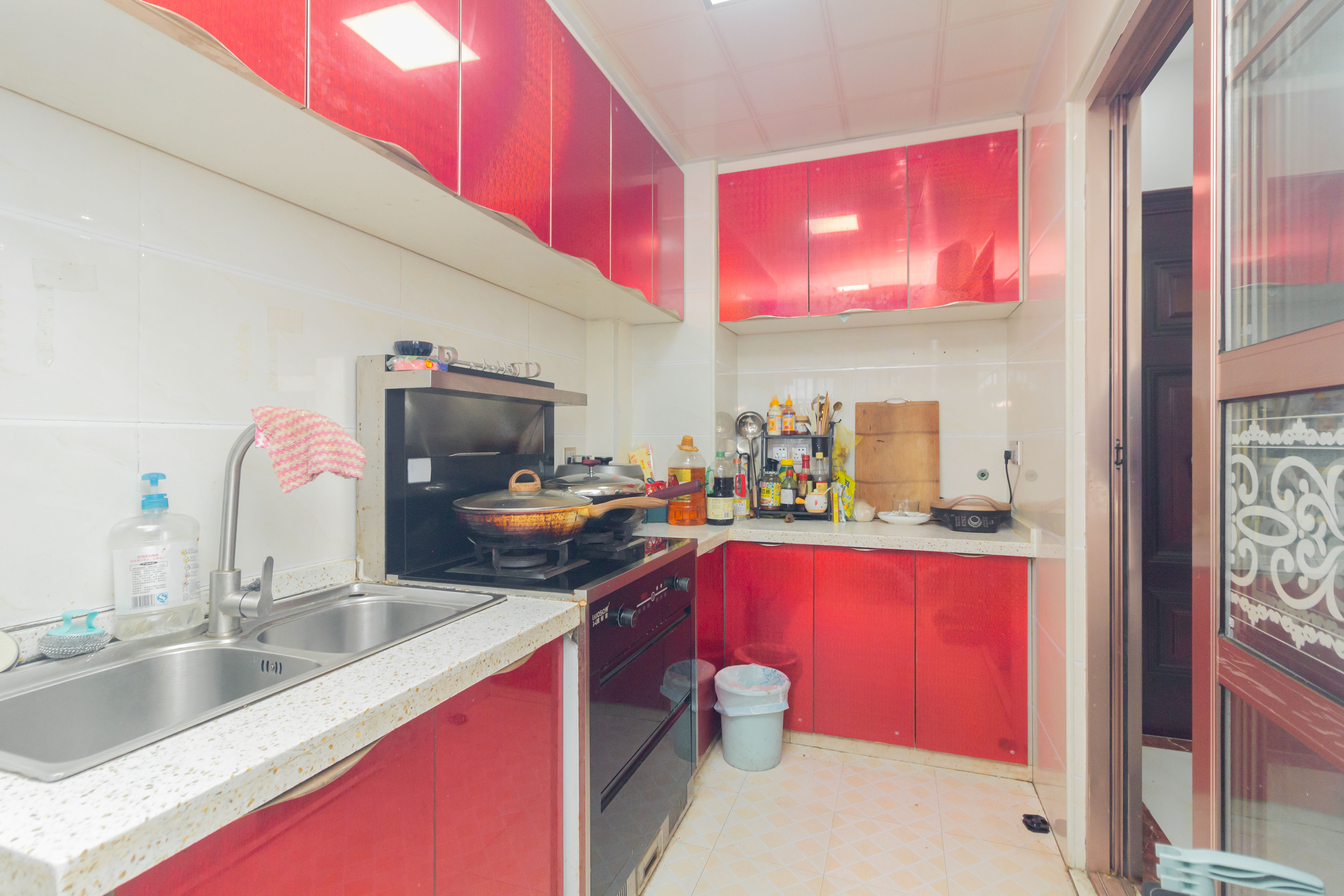 波隆城市花园 2室2厅1卫 47.8万 波隆城市花园 2室2厅1卫 47.8万厨房