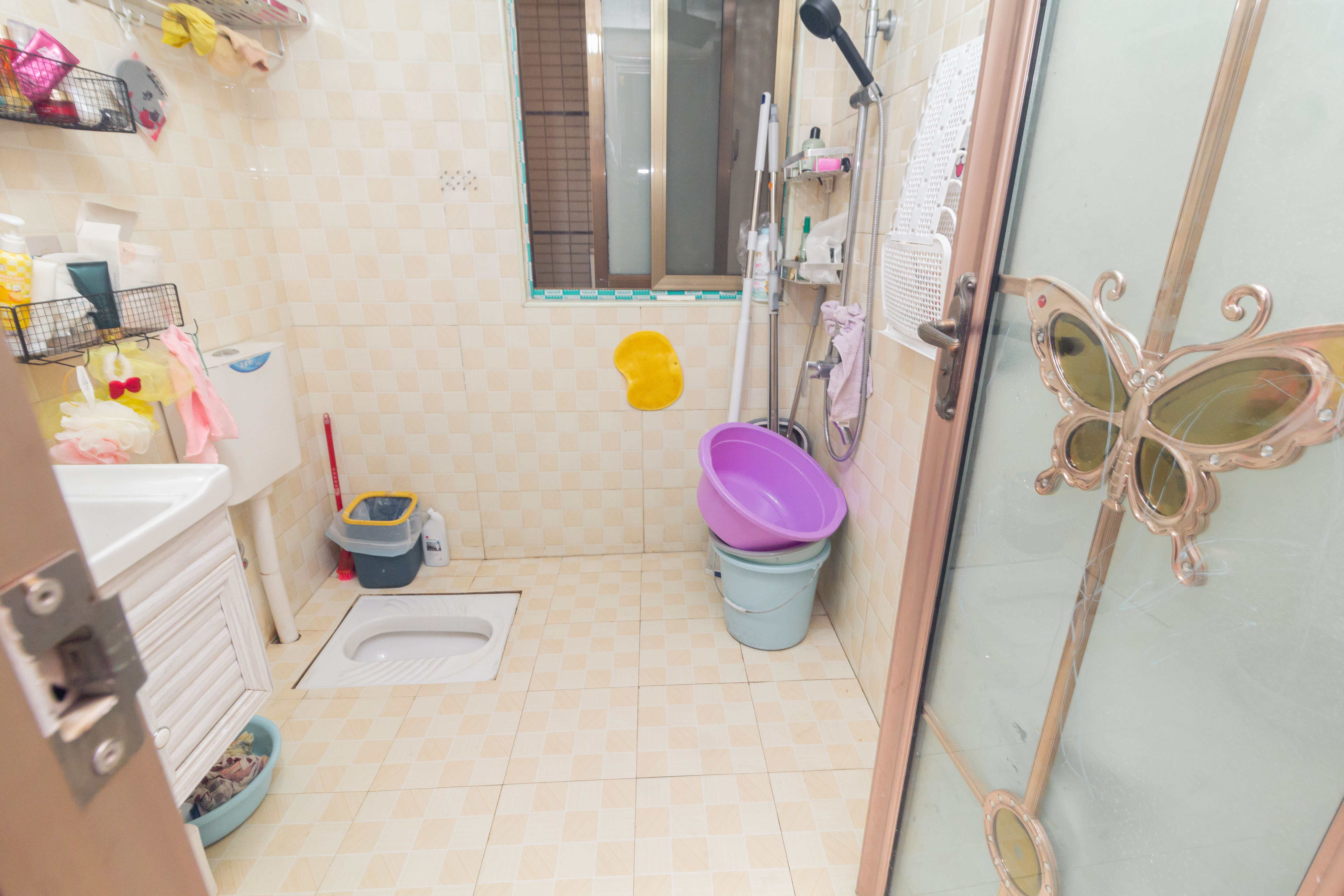 波隆城市花园 2室2厅1卫 47.8万 波隆城市花园 2室2厅1卫 47.8万卫生间