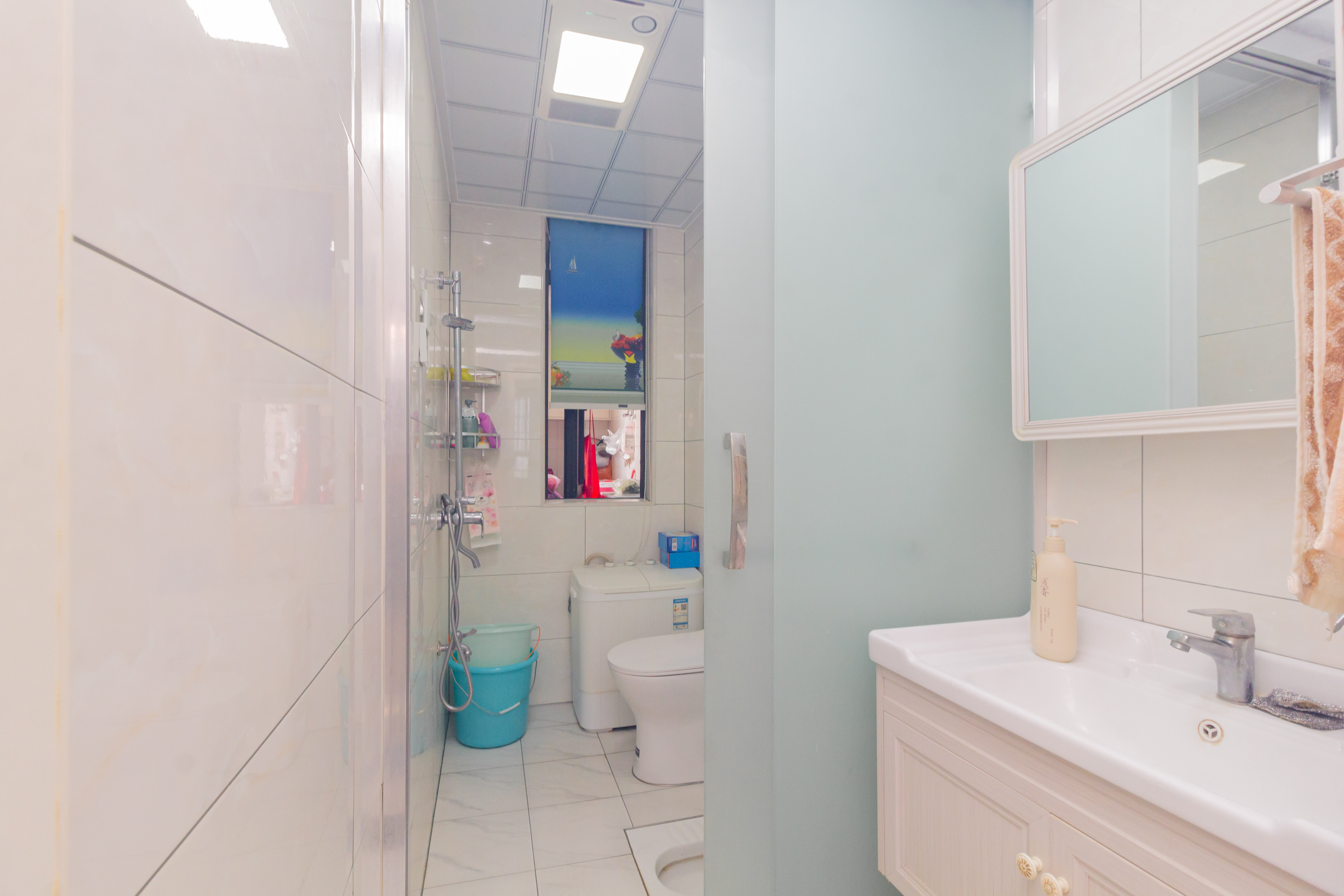 财汇新天地(财汇商务广场) 3室2厅2卫 88.8万 财汇新天地(财汇商务广场) 3室2厅2卫 88.8万卫生间