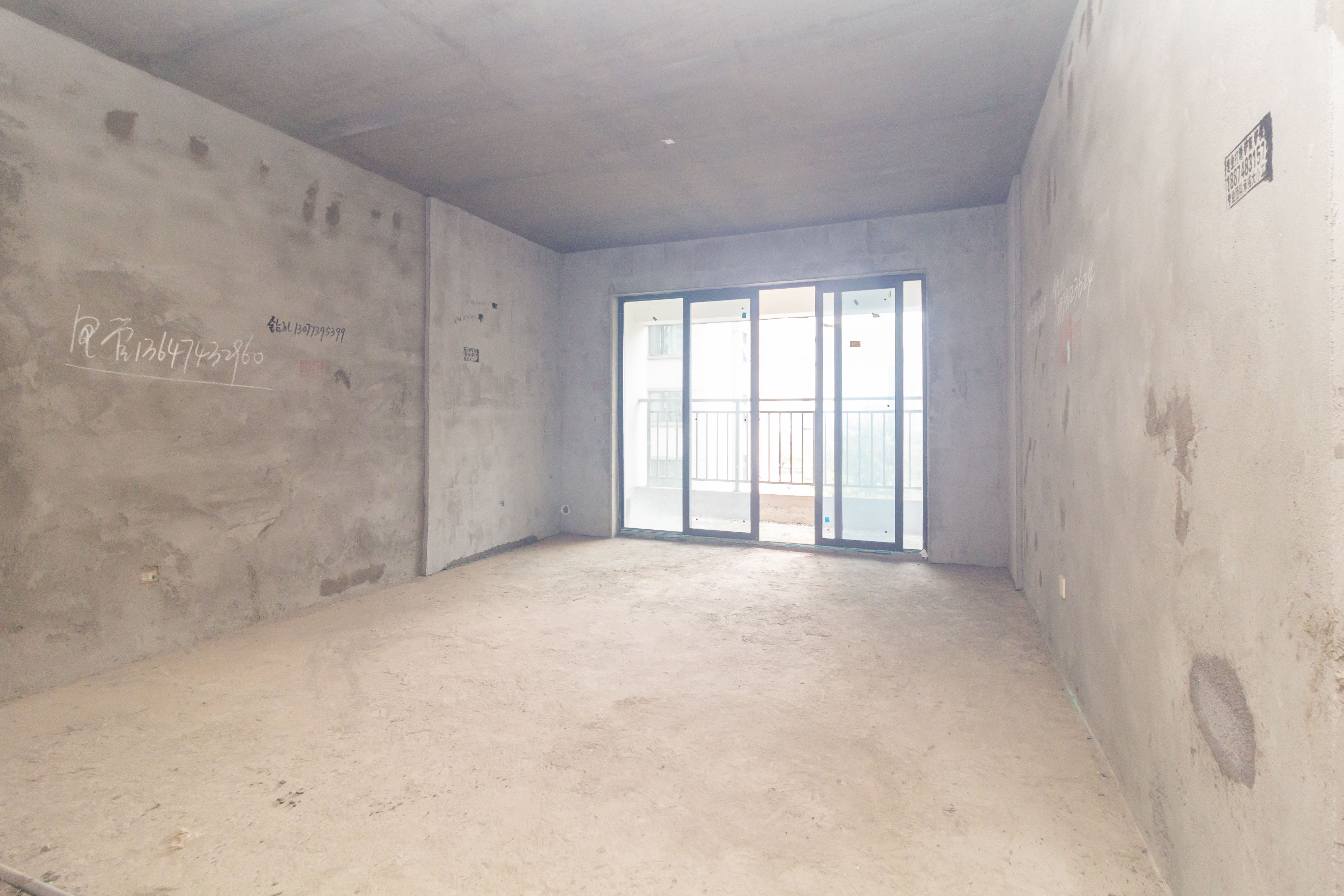 金广星苑  3室2厅2卫    78.8万 金广星苑  3室2厅2卫    78.8万客厅