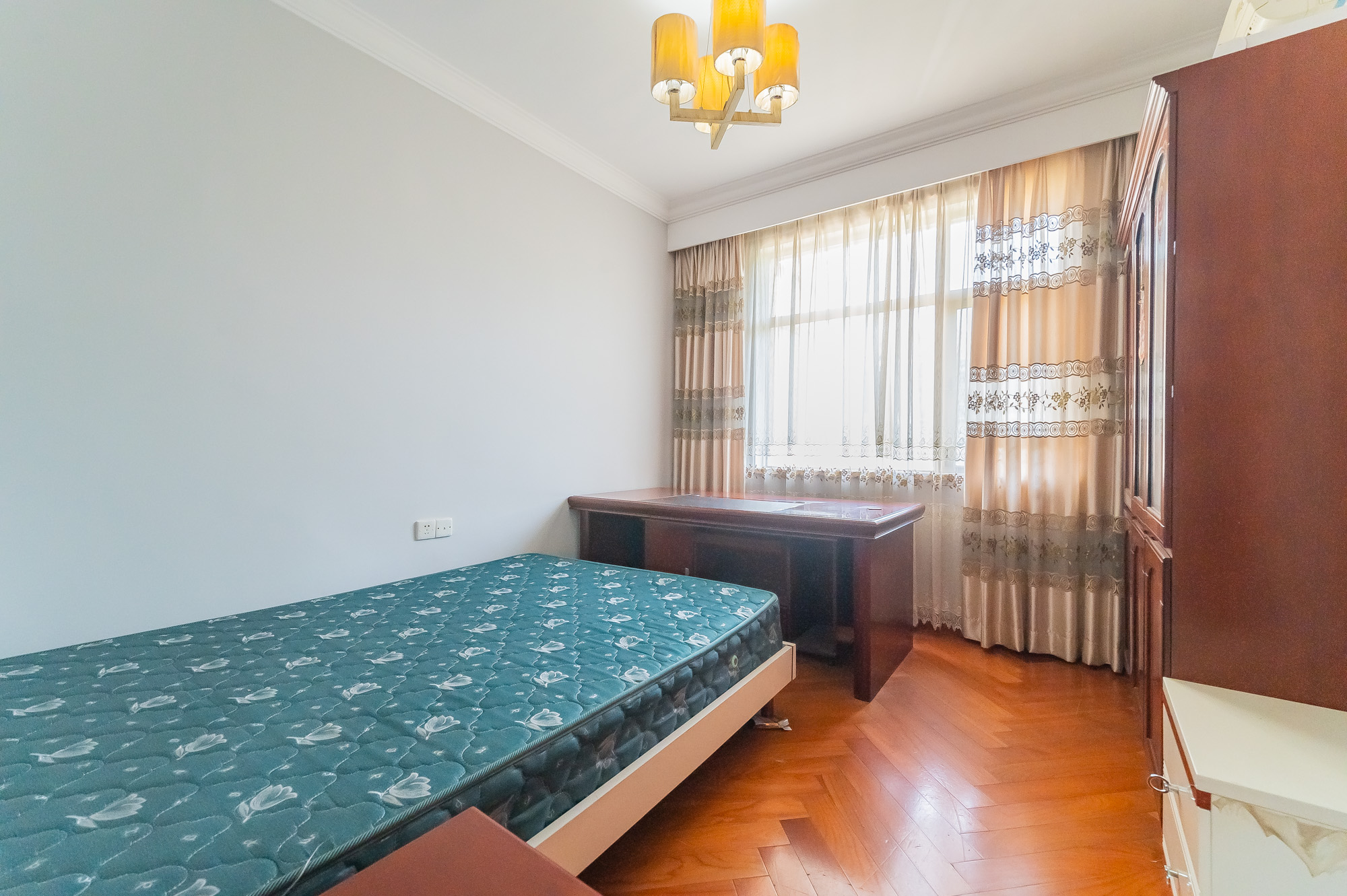 碧桂园威尼斯城 4室2厅2卫 89.8万 碧桂园威尼斯城 4室2厅2卫 89.8万卧室