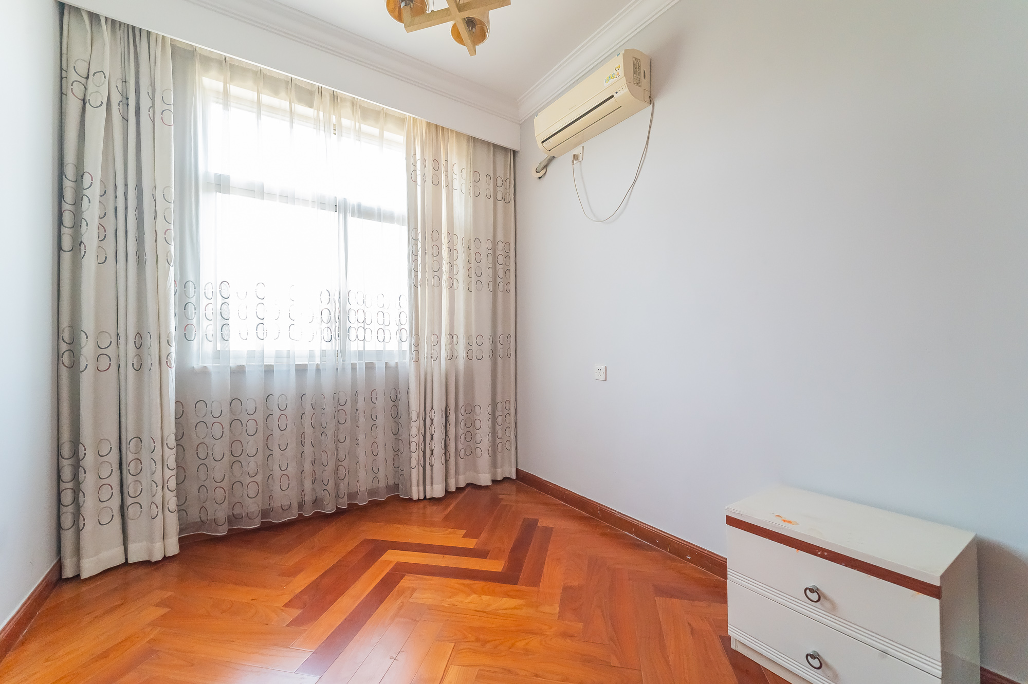 碧桂园威尼斯城 4室2厅2卫 89.8万 碧桂园威尼斯城 4室2厅2卫 89.8万卧室