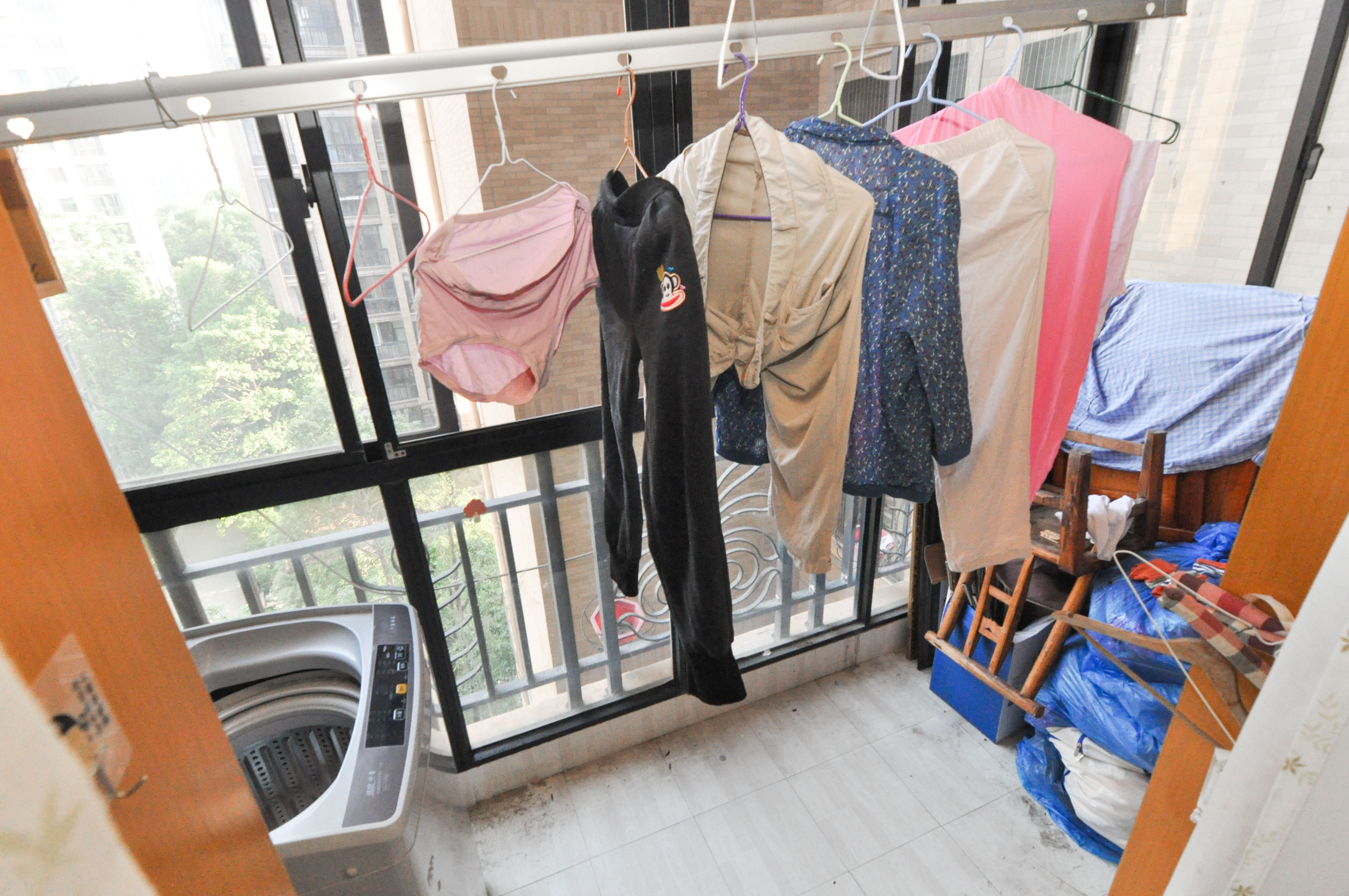 沁园春御院  3室2厅2卫   149.00万卧室