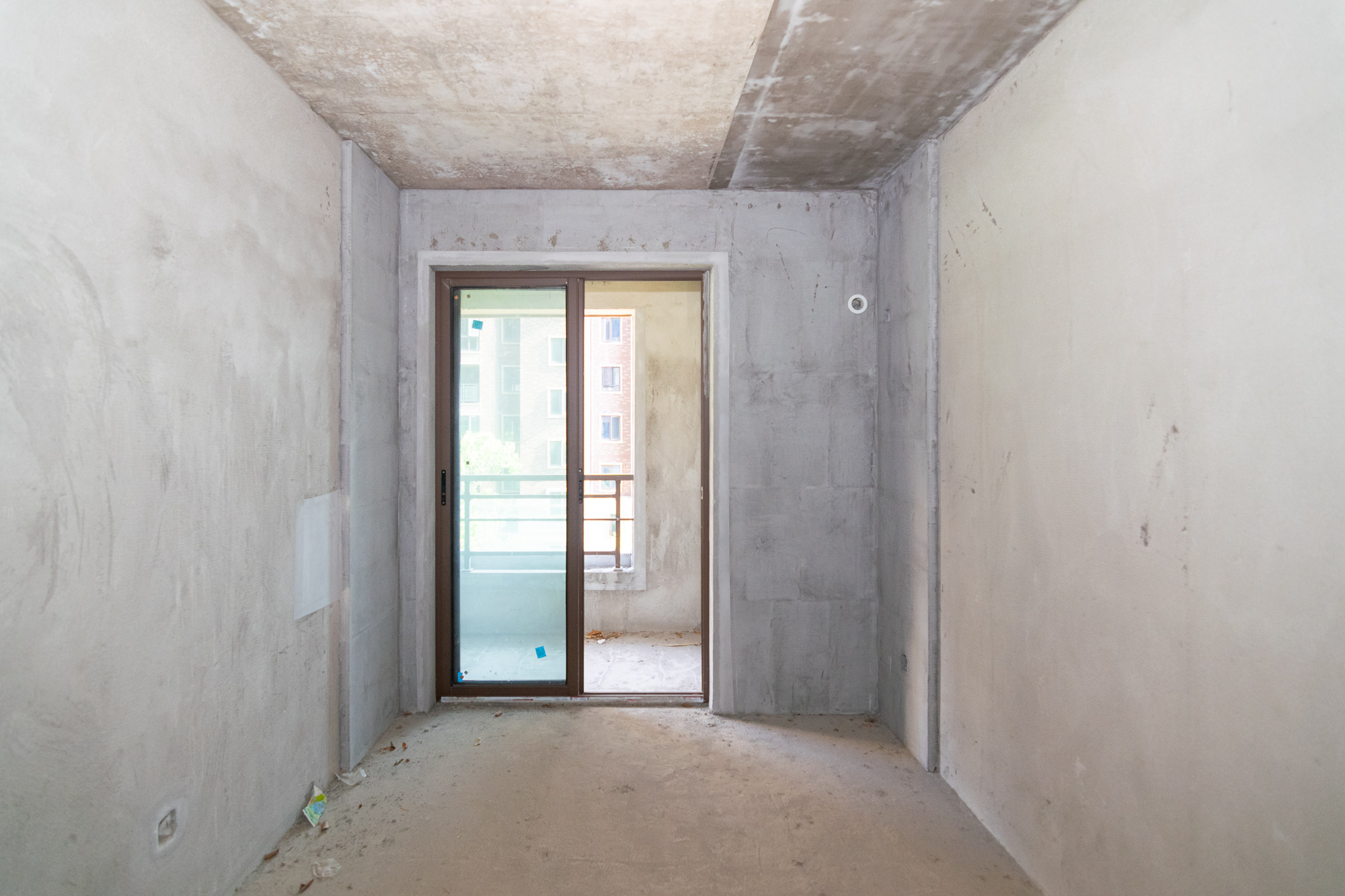 大汉汉园  5室2厅2卫    96.0万 大汉汉园  5室2厅2卫    96.0万卧室