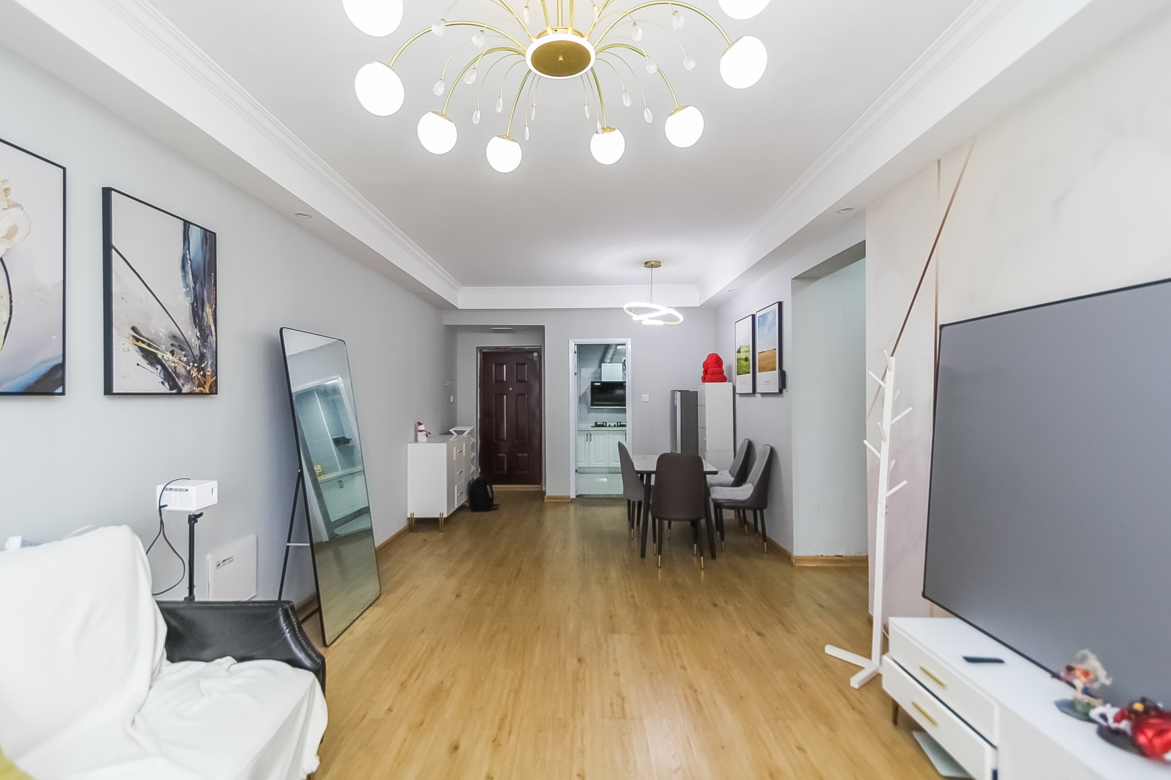 荣盛花语书苑  3室2厅1卫    82.0万 荣盛花语书苑  3室2厅1卫    82.0万