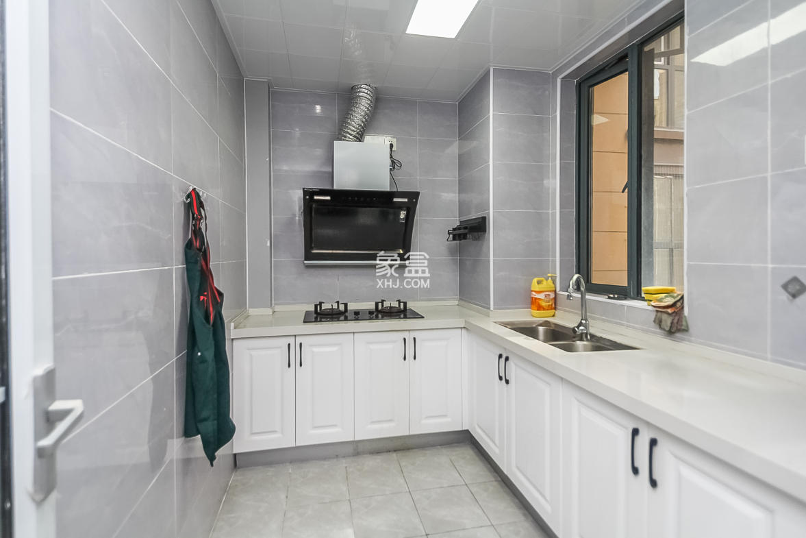 荣盛花语书苑  3室2厅1卫    82.0万 荣盛花语书苑  3室2厅1卫    82.0万其他