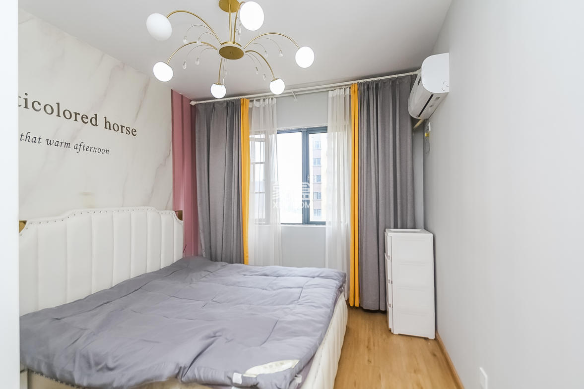 荣盛花语书苑  3室2厅1卫    82.0万 荣盛花语书苑  3室2厅1卫    82.0万卧室