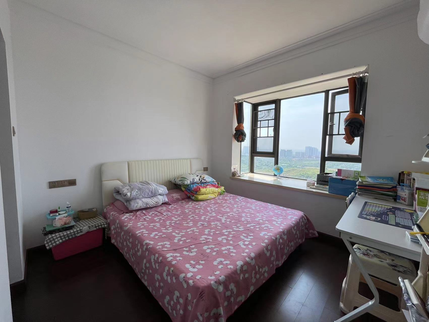 城际空间站 4室2厅2卫 86.8万 城际空间站 4室2厅2卫 86.8万室内图