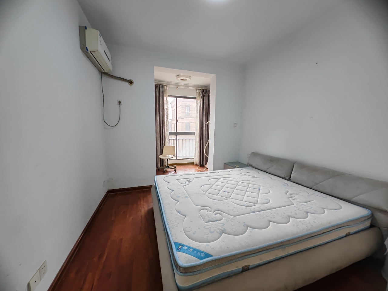 尚格名城香榭丽舍  2室2厅1卫    33.8万 尚格名城香榭丽舍  2室2厅1卫    33.8万室内图