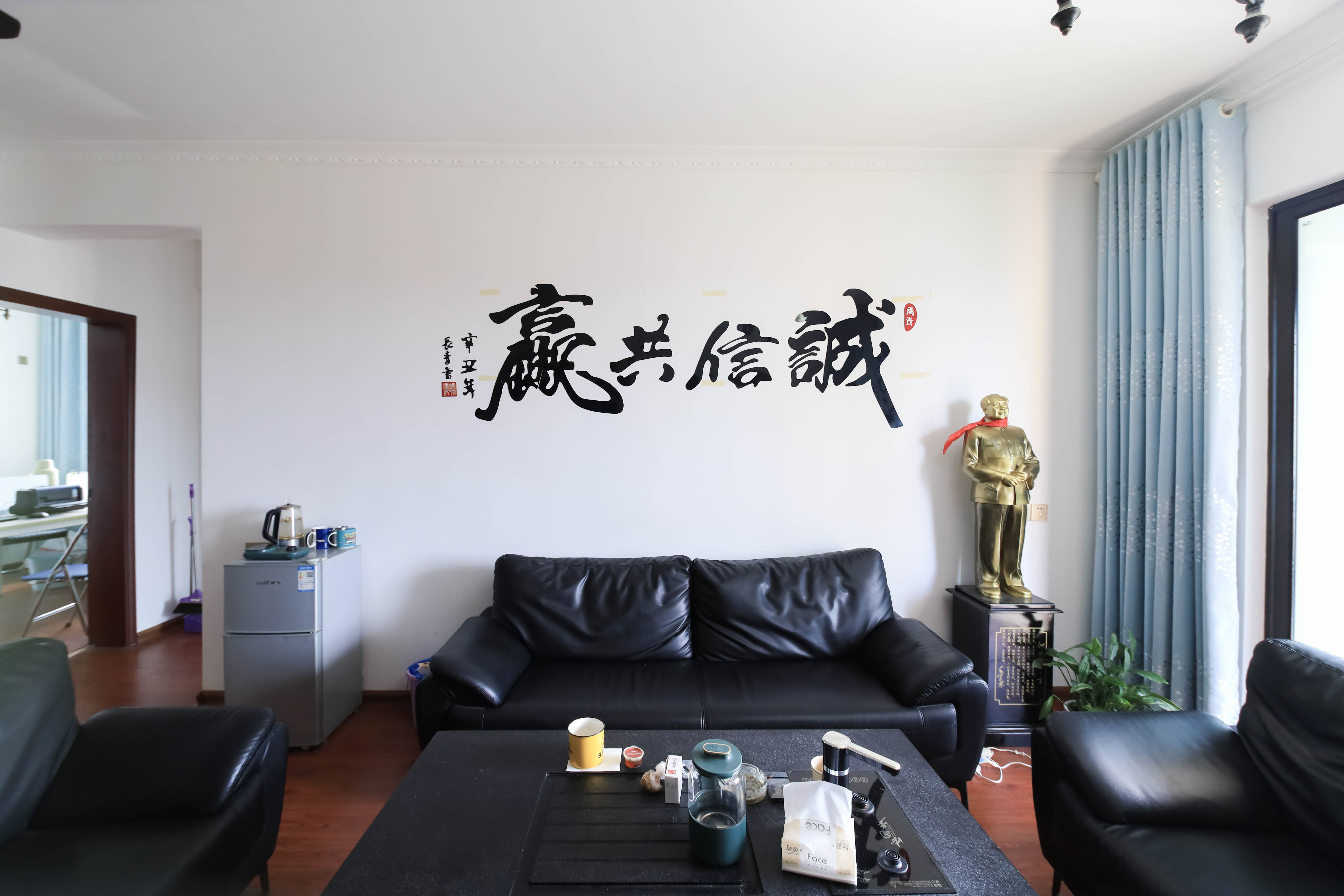 德潤(rùn)小區(qū)（豐升德潤(rùn)小區(qū)）  3室2廳2衛(wèi)    135.0萬(wàn)客廳