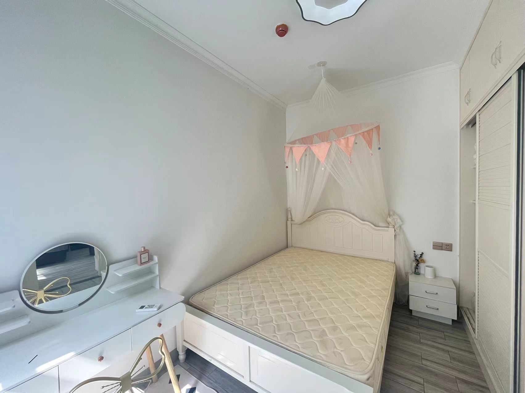 流金岁月-华晨国际 2室2厅1卫 60.0万 流金岁月-华晨国际 2室2厅1卫 60.0万室内图