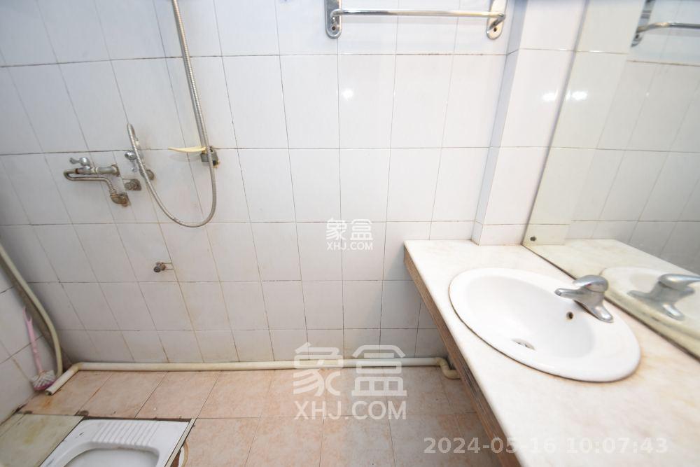 林业厅宿舍  3室2厅1卫   2300.00元/月室内图