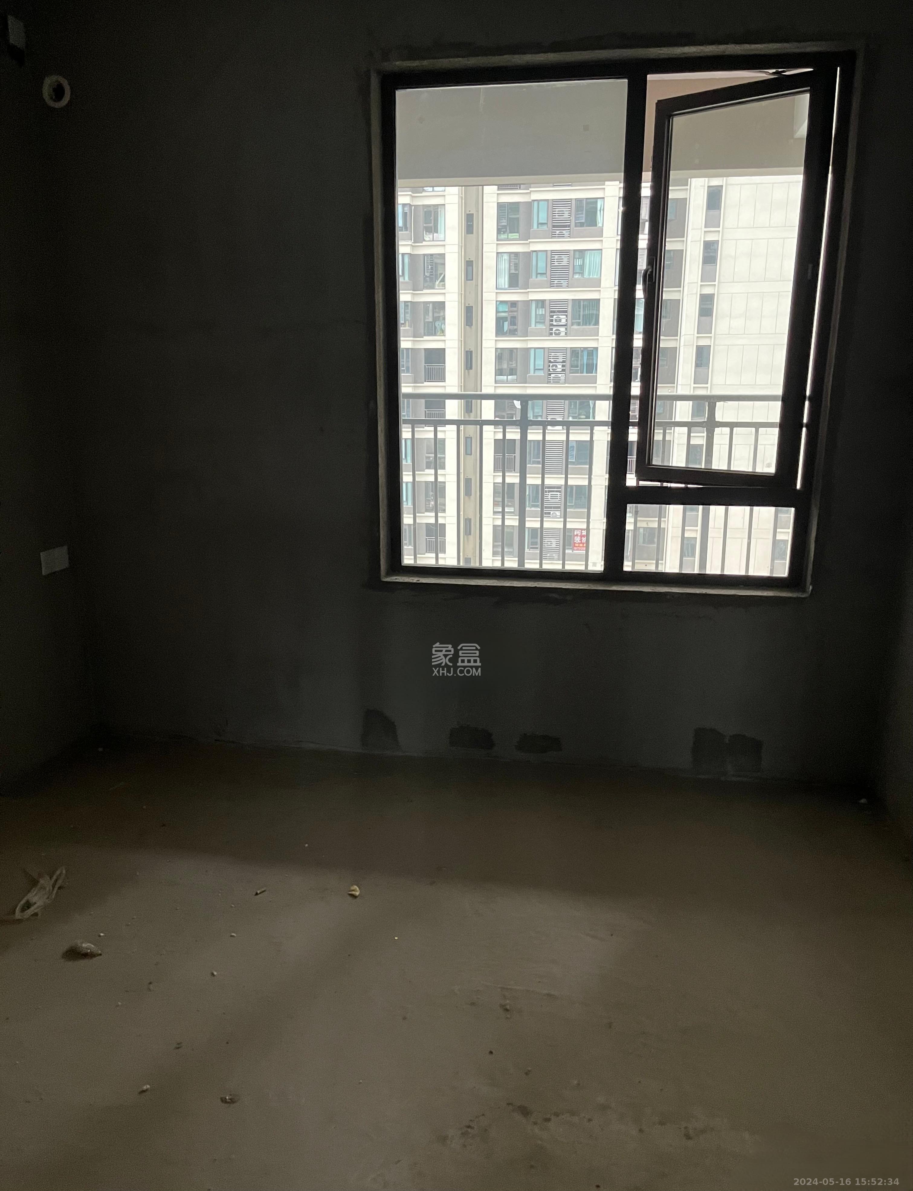 德奥悦东方  4室2厅2卫   2000.00元/月室内图