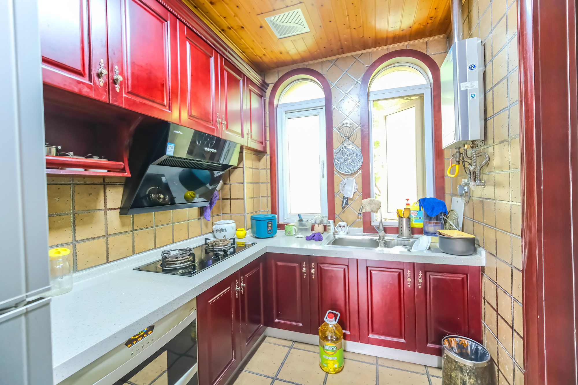 郡原居里 3室2厅1卫 68.0万 郡原居里 3室2厅1卫 68.0万厨房