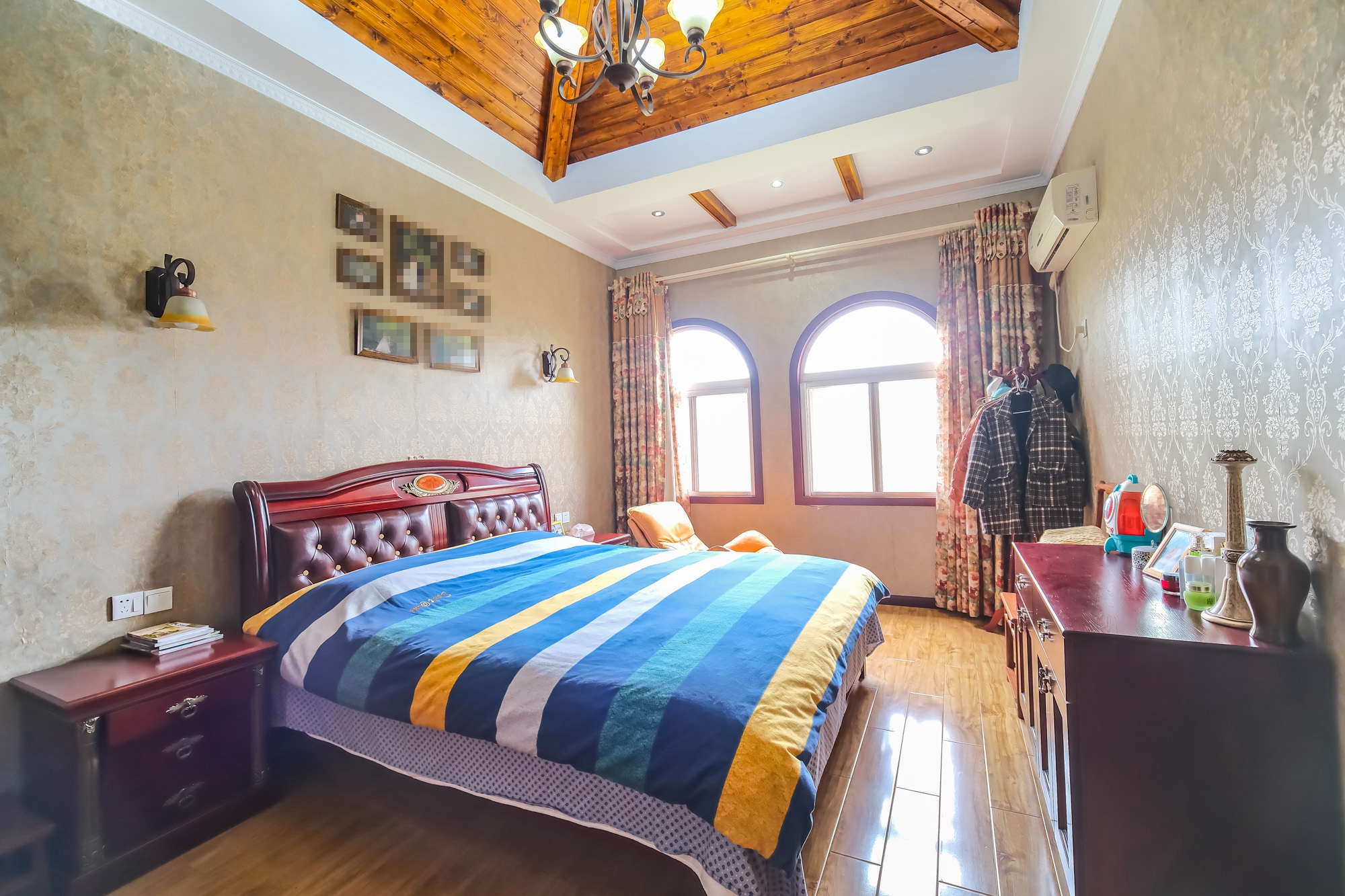 郡原居里 3室2厅1卫 68.0万 郡原居里 3室2厅1卫 68.0万卧室