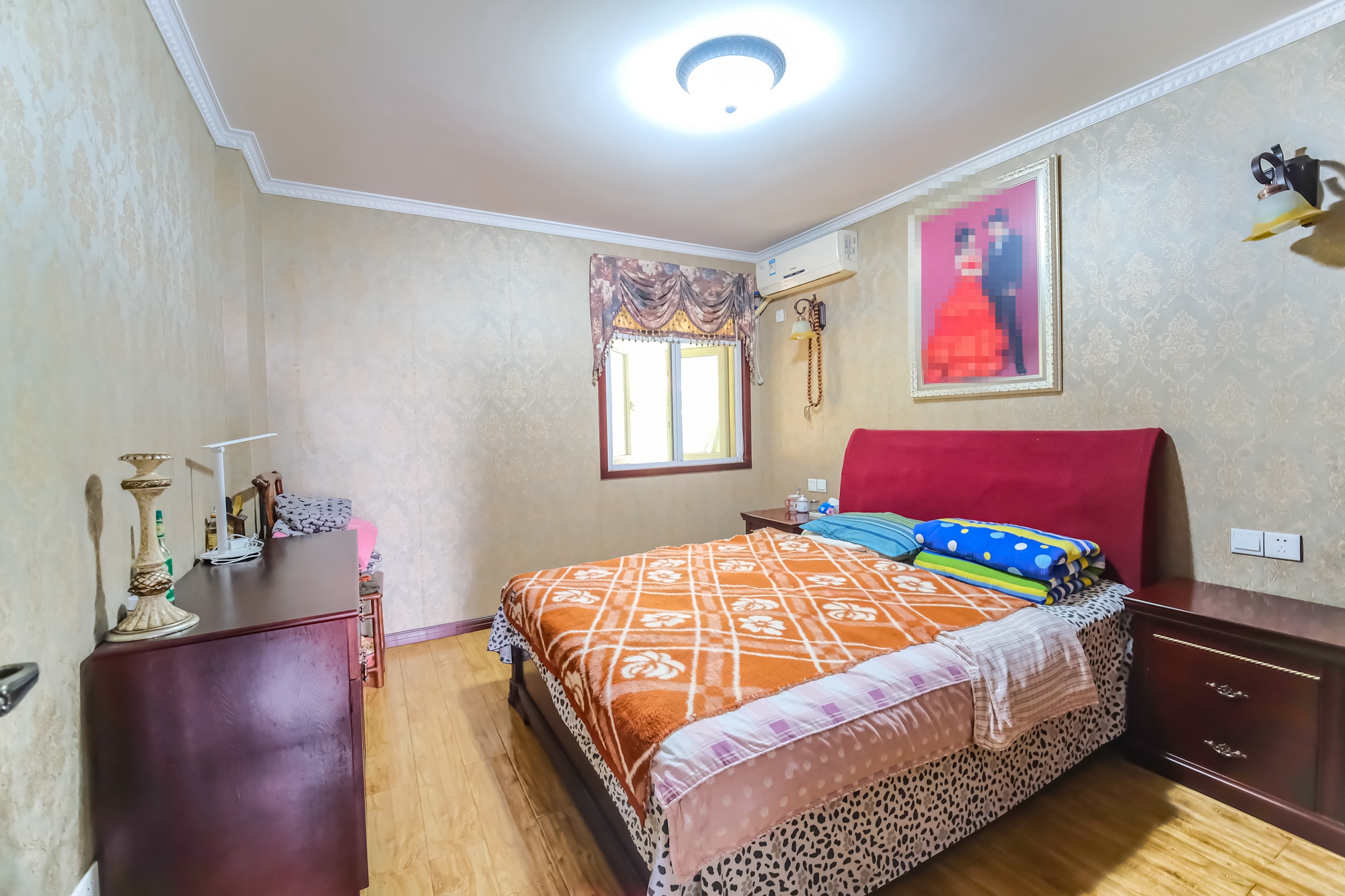 郡原居里 3室2厅1卫 68.0万 郡原居里 3室2厅1卫 68.0万卧室