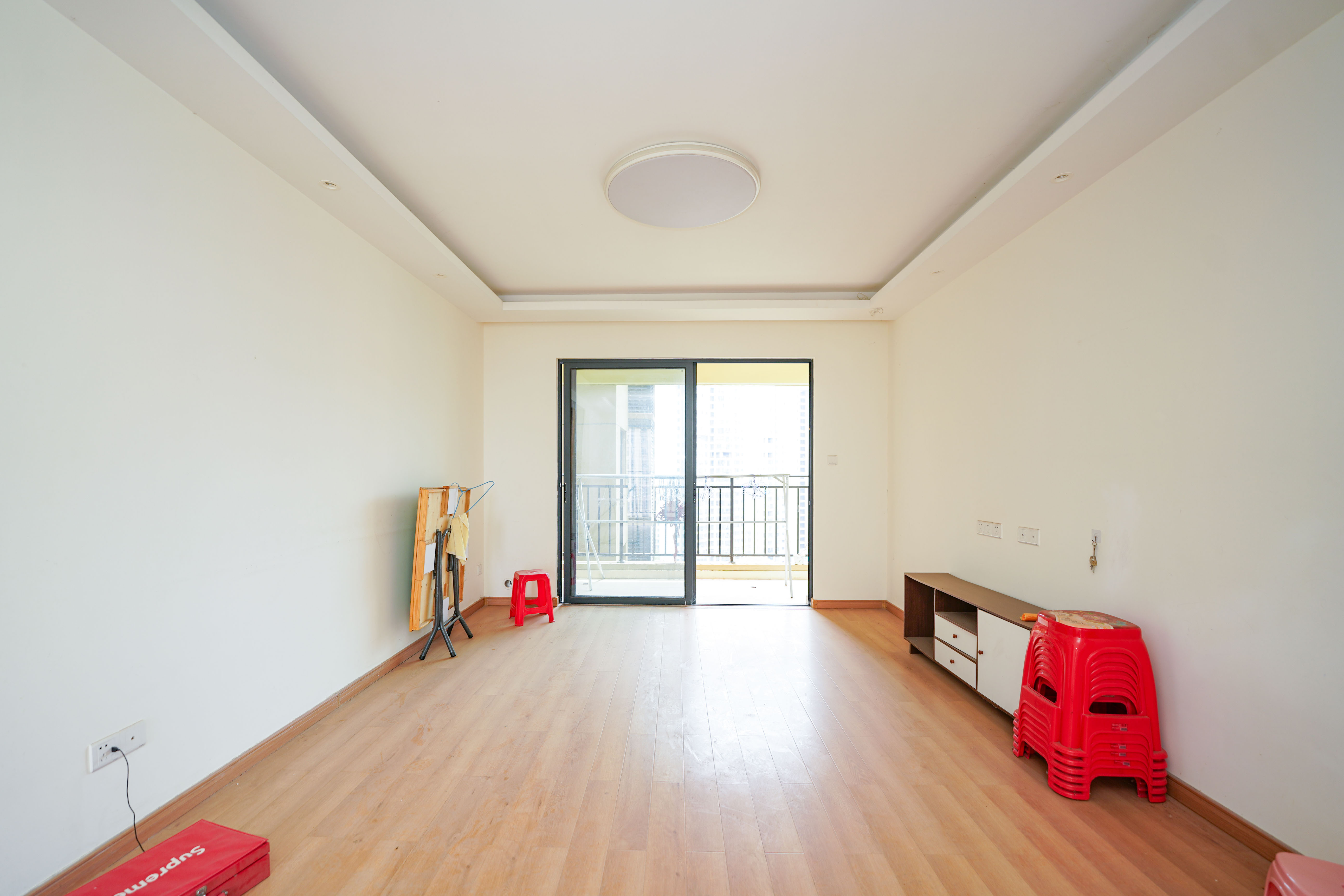 中建璟和城  3室2厅2卫   126.00万