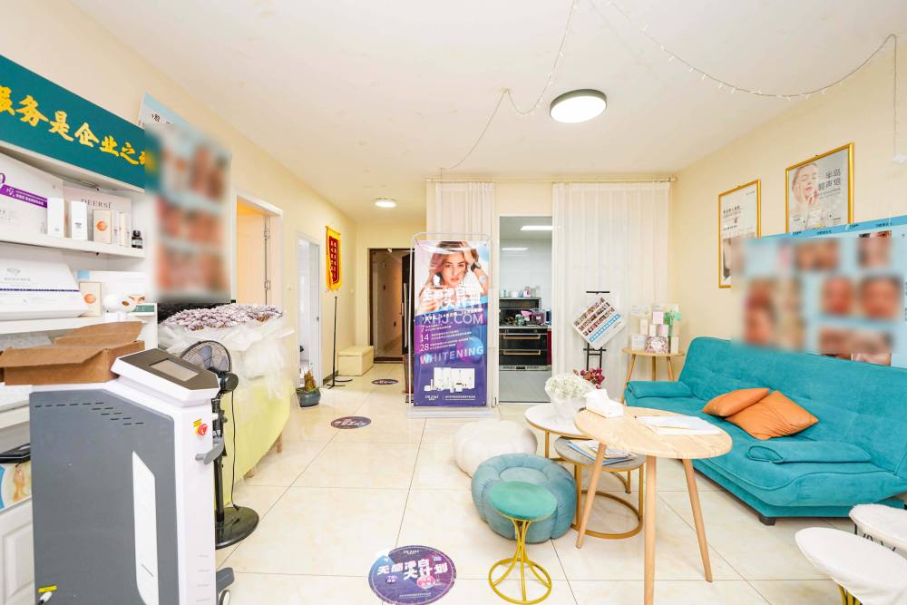 汇金城/嘉华城二期  4室2厅2卫    126.0万