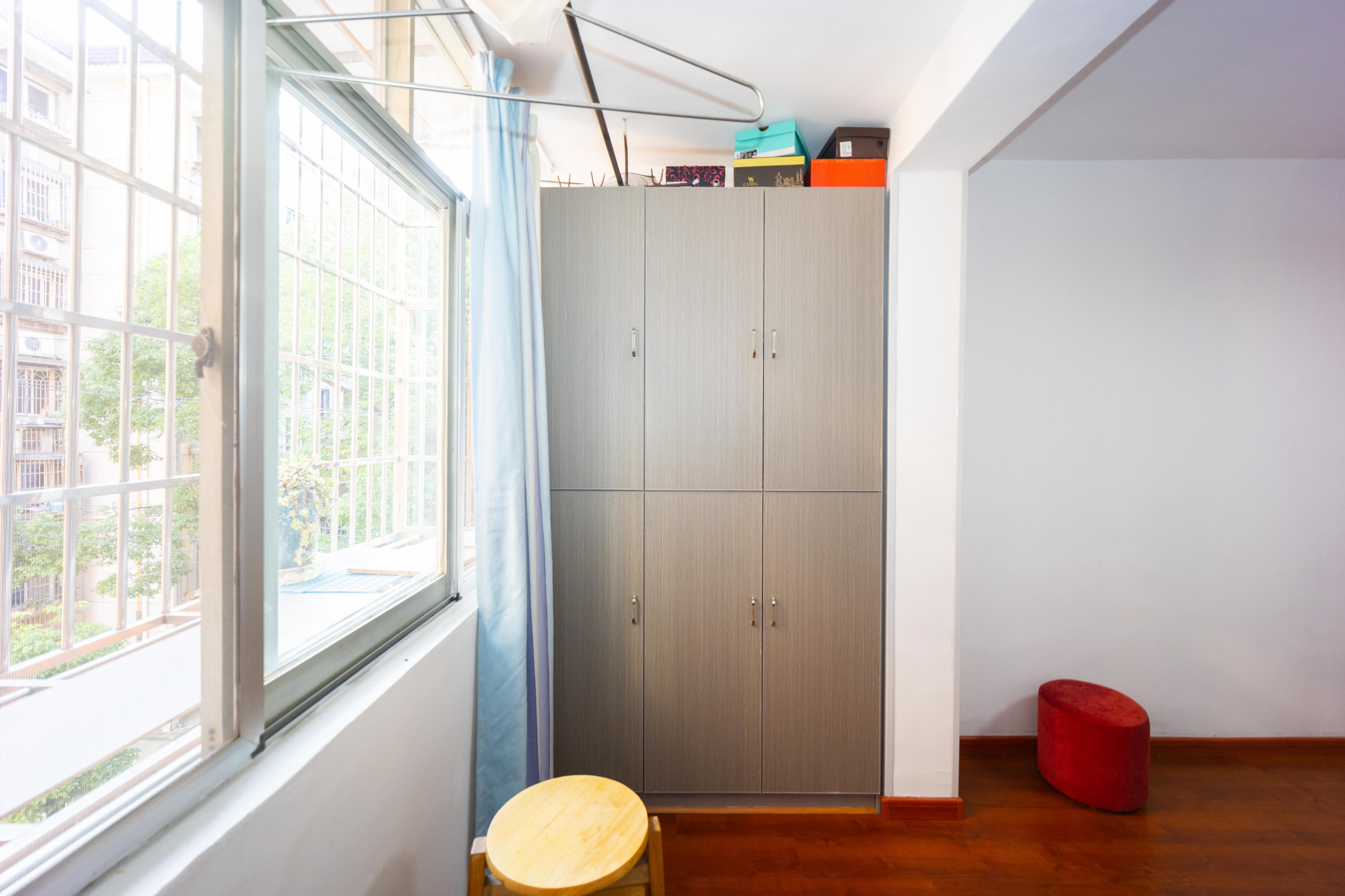 杏花园小区  2室1厅1卫    40.0万 杏花园小区  2室1厅1卫    40.0万阳台