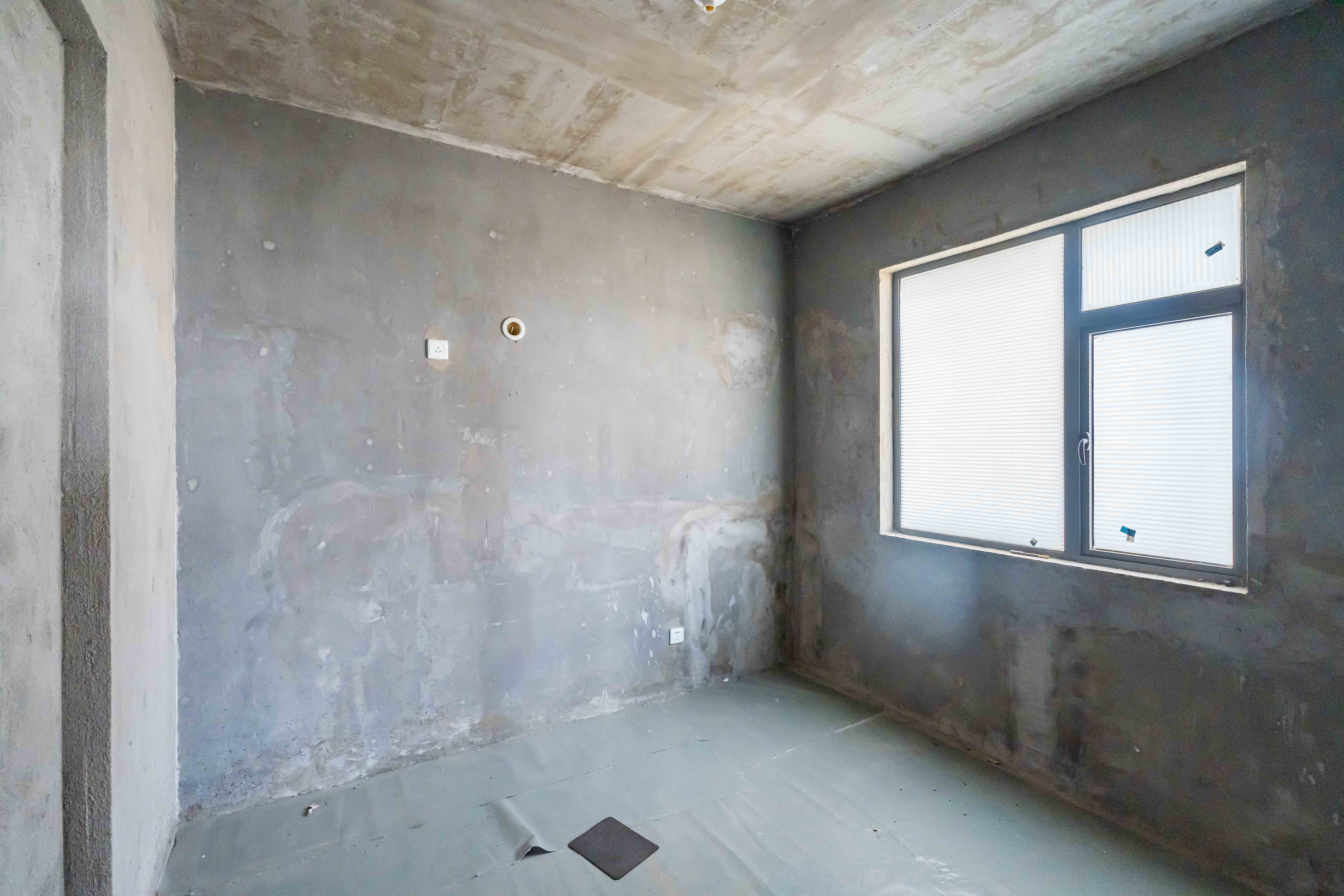 悦湖山  4室2厅2卫    58.0万卧室