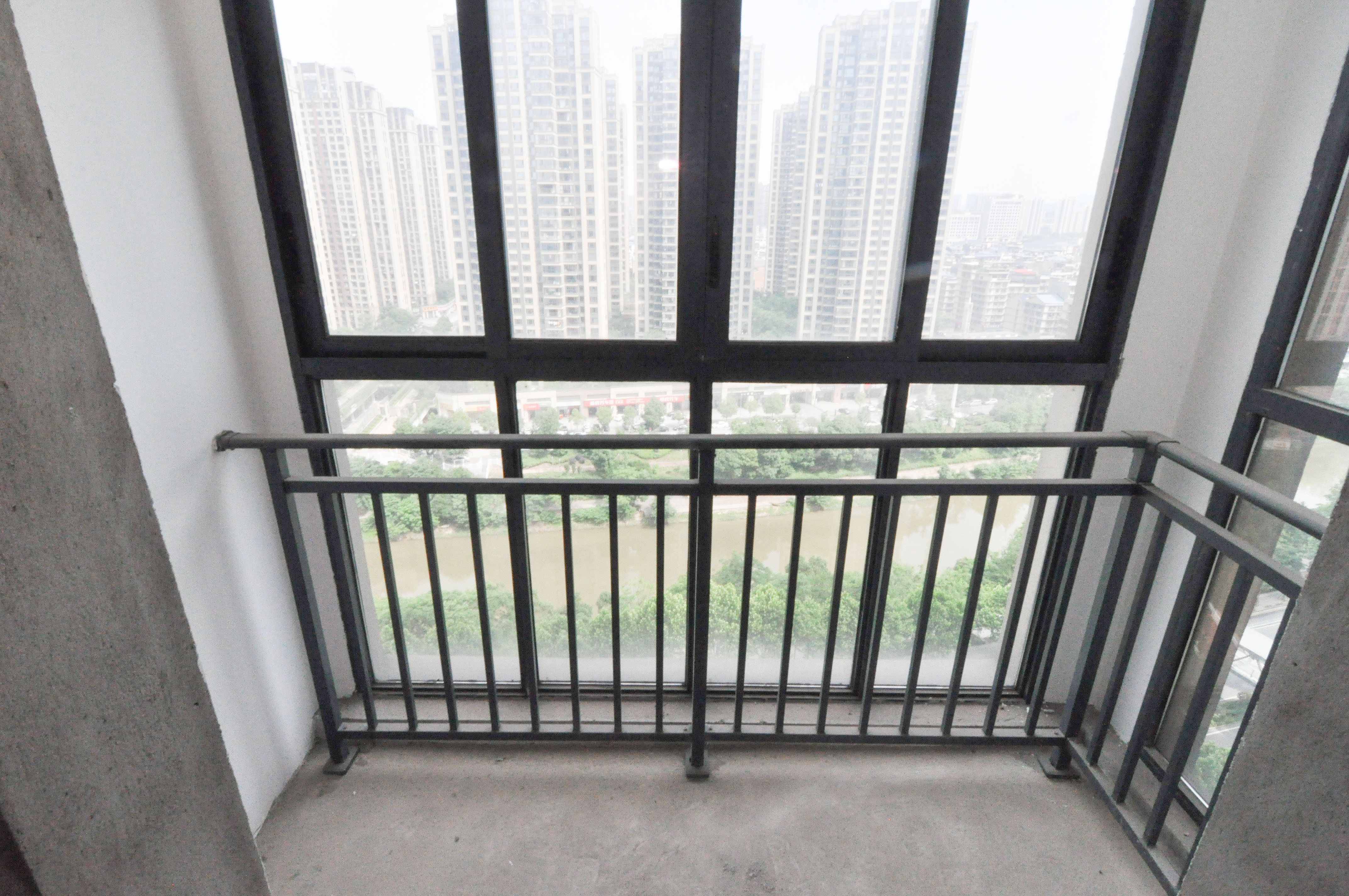 中建梅溪湖中心 4室2厅2卫 196.0万 中建梅溪湖中心 4室2厅2卫 196.0万其他