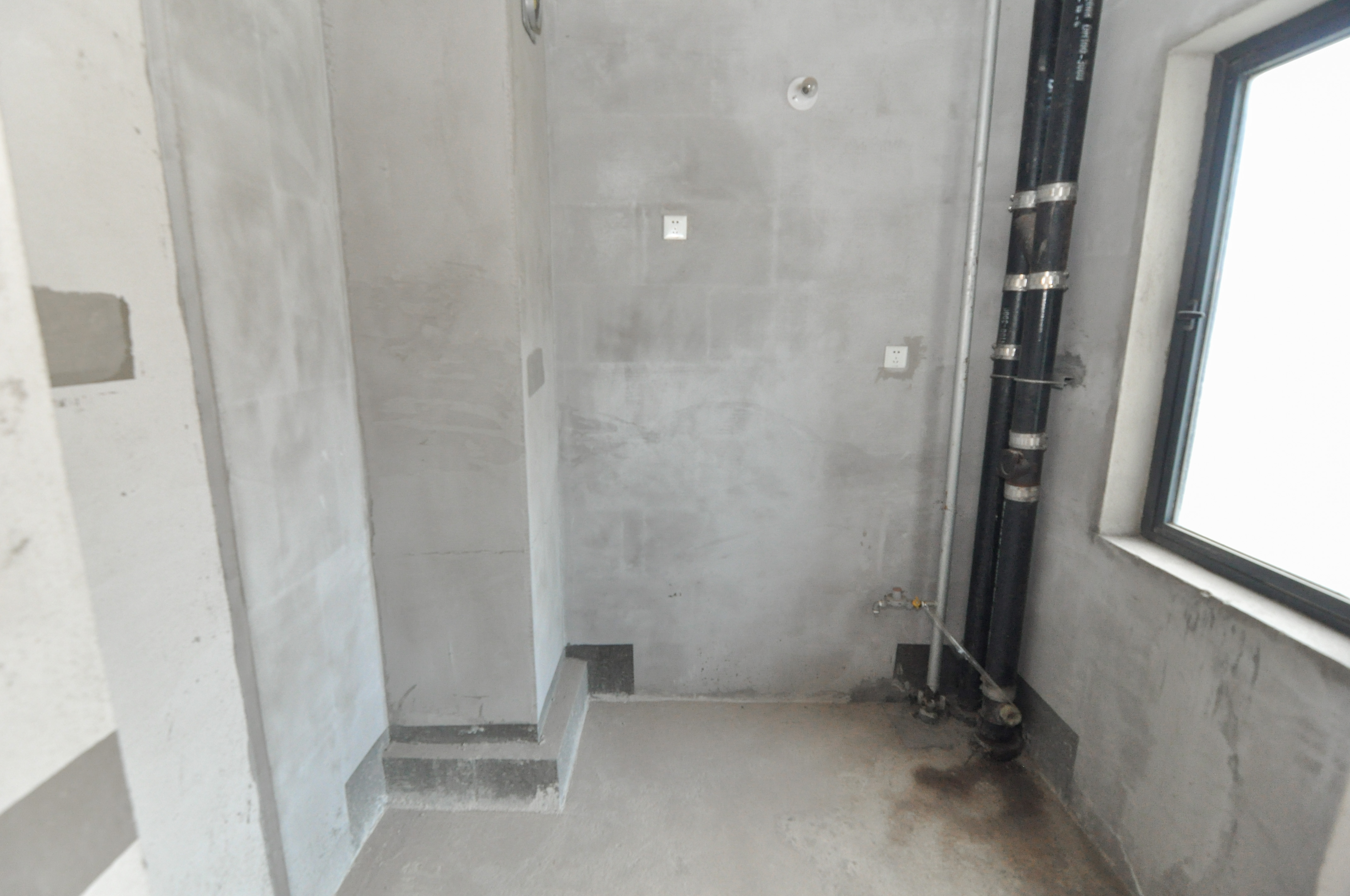 中建梅溪湖中心  4室2厅2卫   225.00万其他