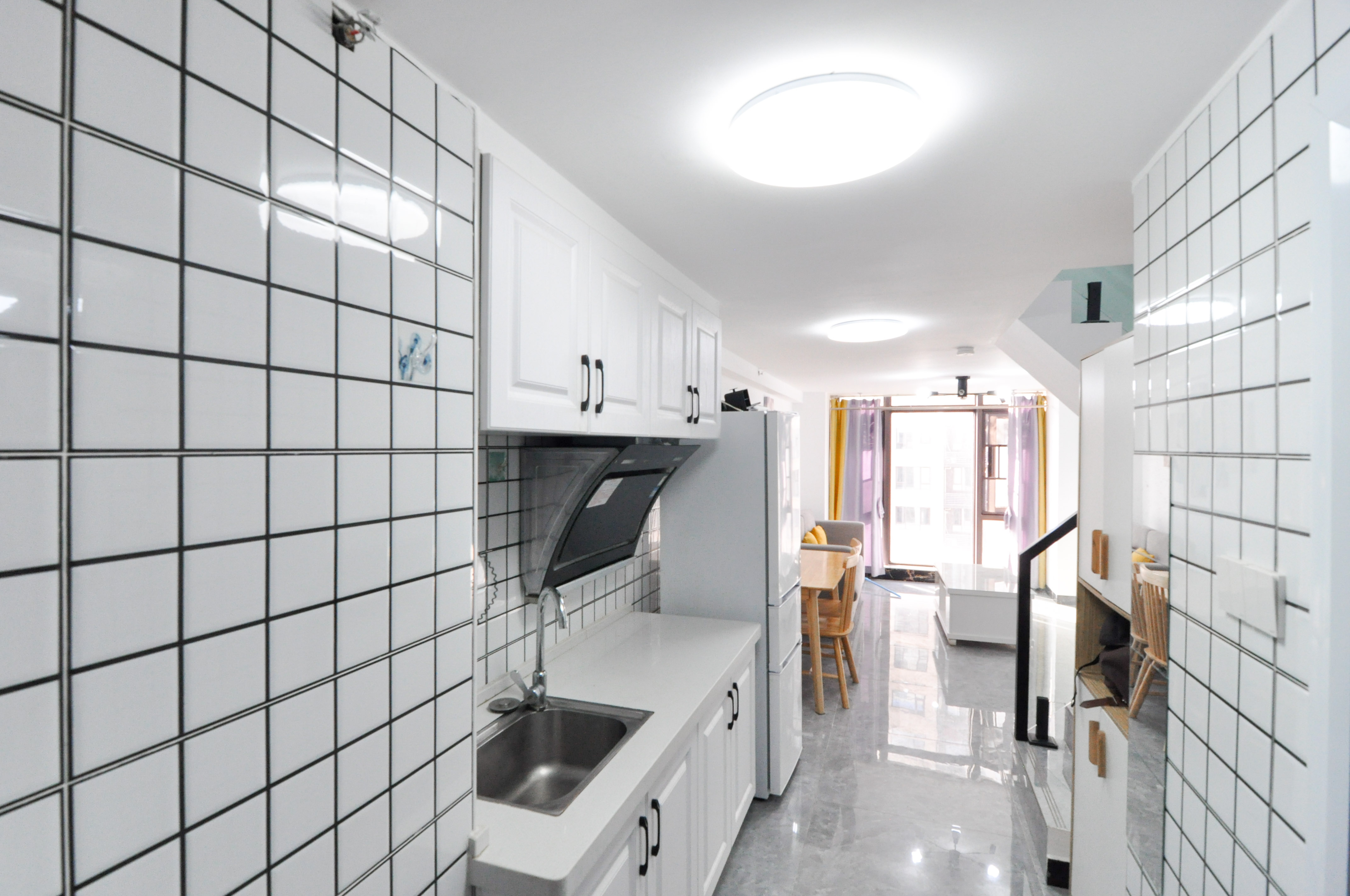 华润琨瑜府  2室1厅1卫    52.0万厨房