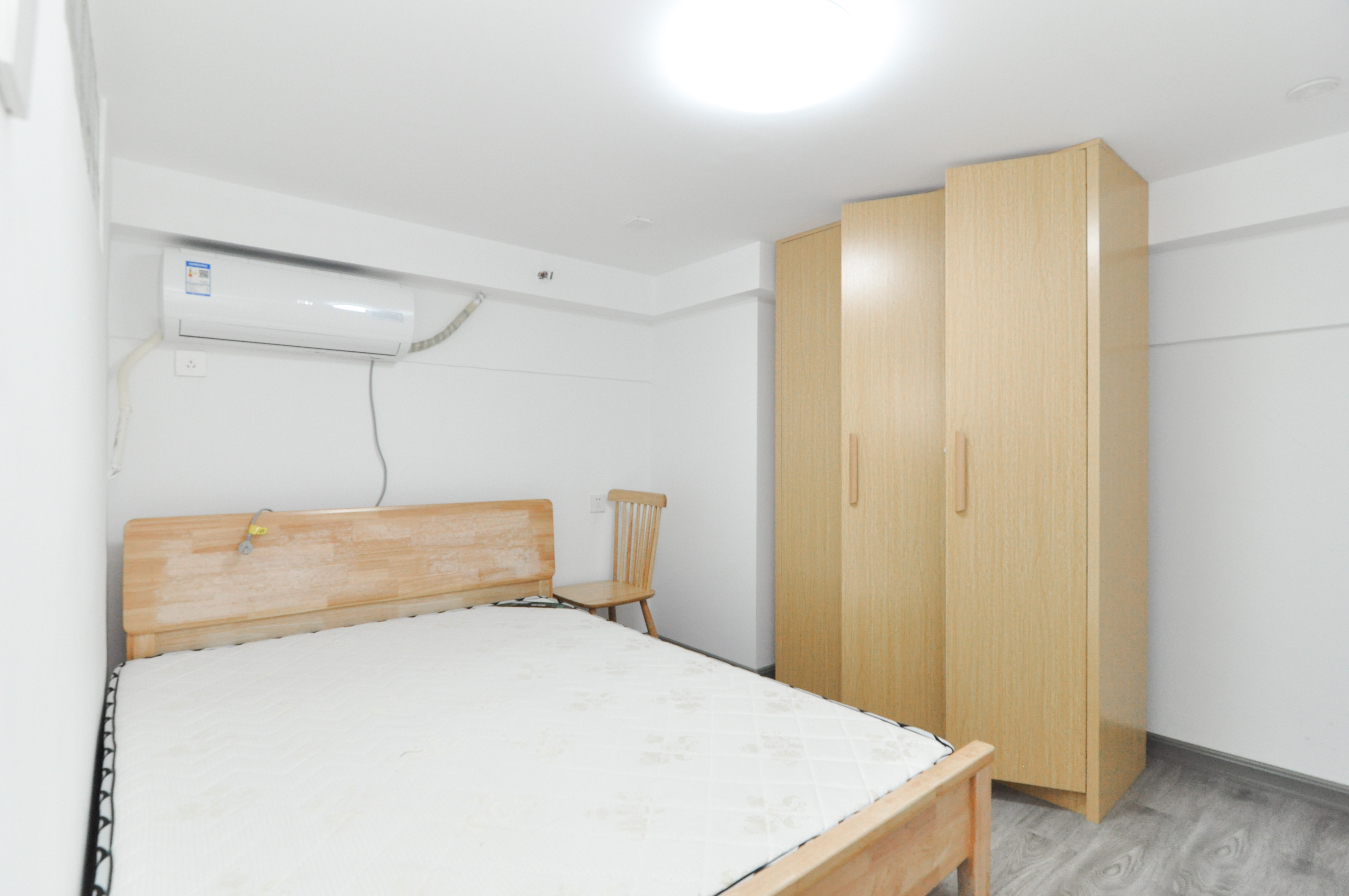 华润琨瑜府  2室1厅1卫    52.0万卧室