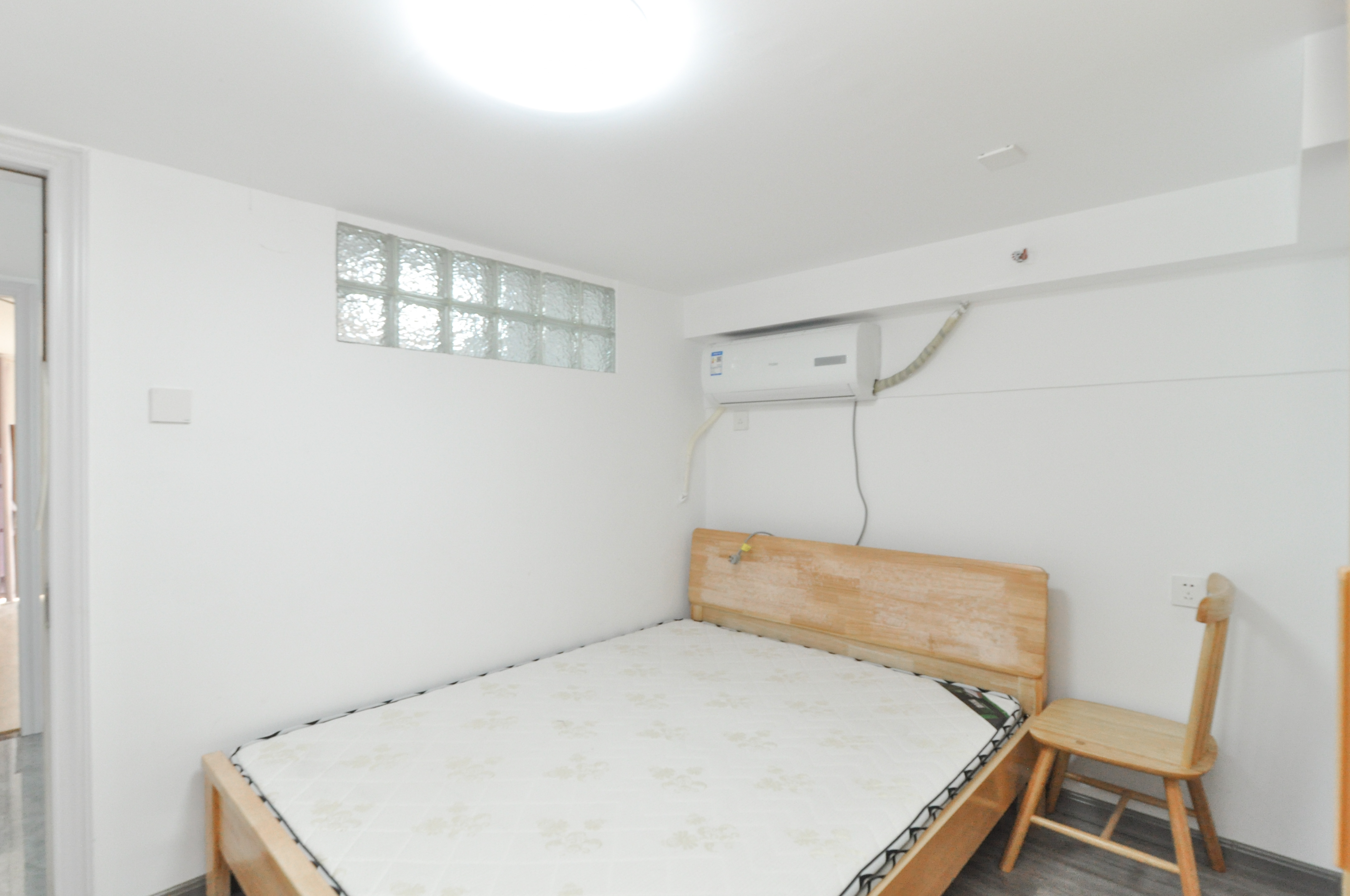 华润琨瑜府  2室1厅1卫    52.0万卧室