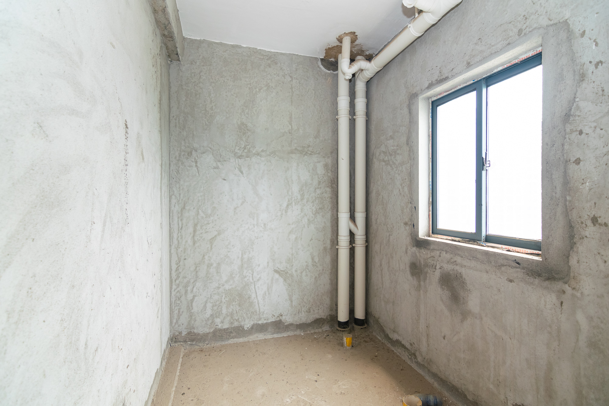 新雅黄金苑 5室2厅2卫 84.8万 新雅黄金苑 5室2厅2卫 84.8万卫生间